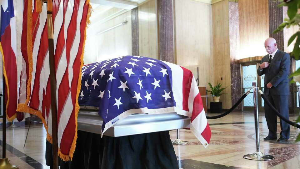 Dr. David Persse, Chief Medical Officer for the City of Houston, pays his respects to the late Congresswoman Sheila Jackson Lee in the rotunda of Houston City Hall on Monday, July 29, 2024 in Houston.