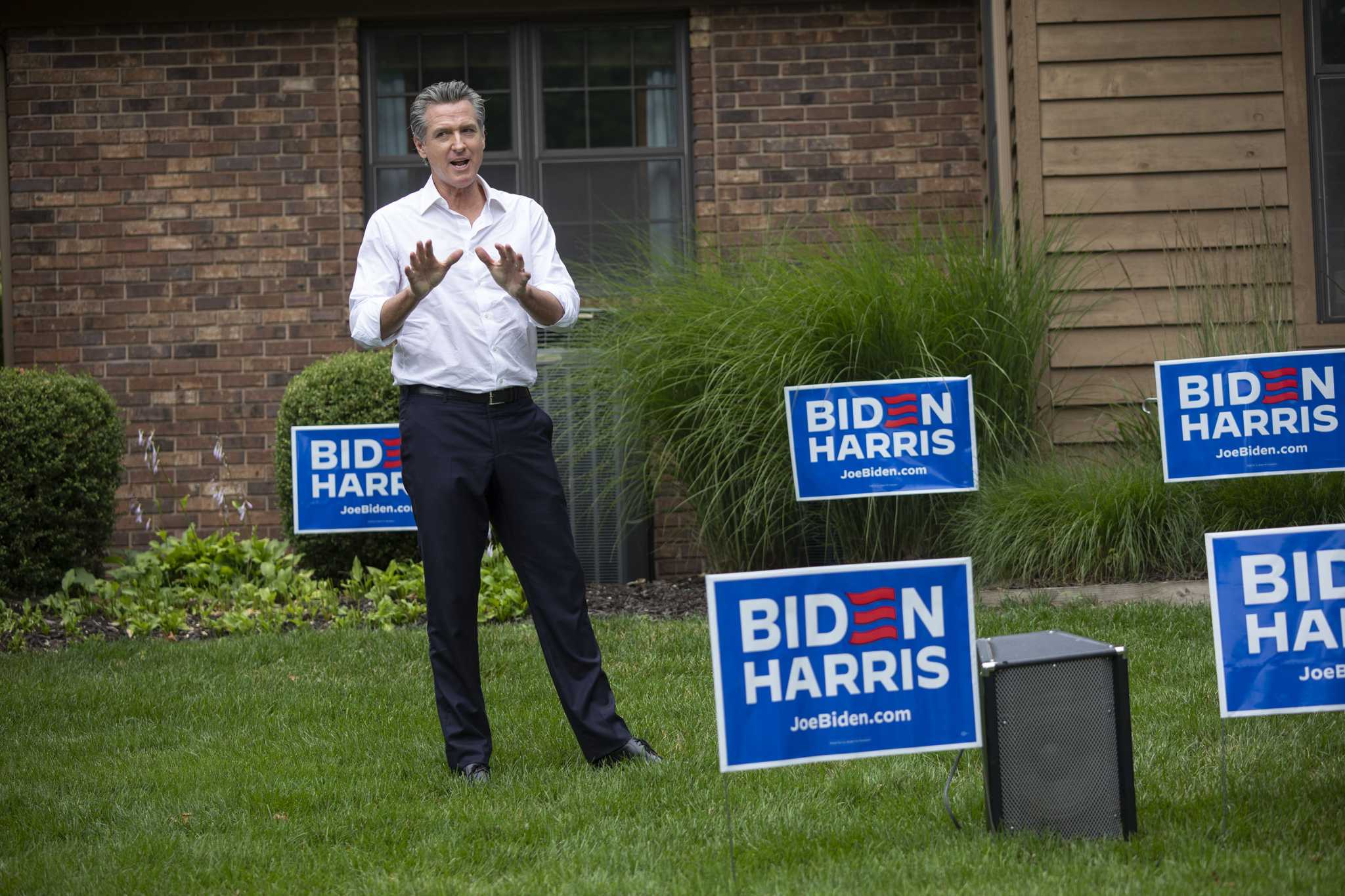 Is Gavin Newsom’s star fading as other Democratic governors rise?