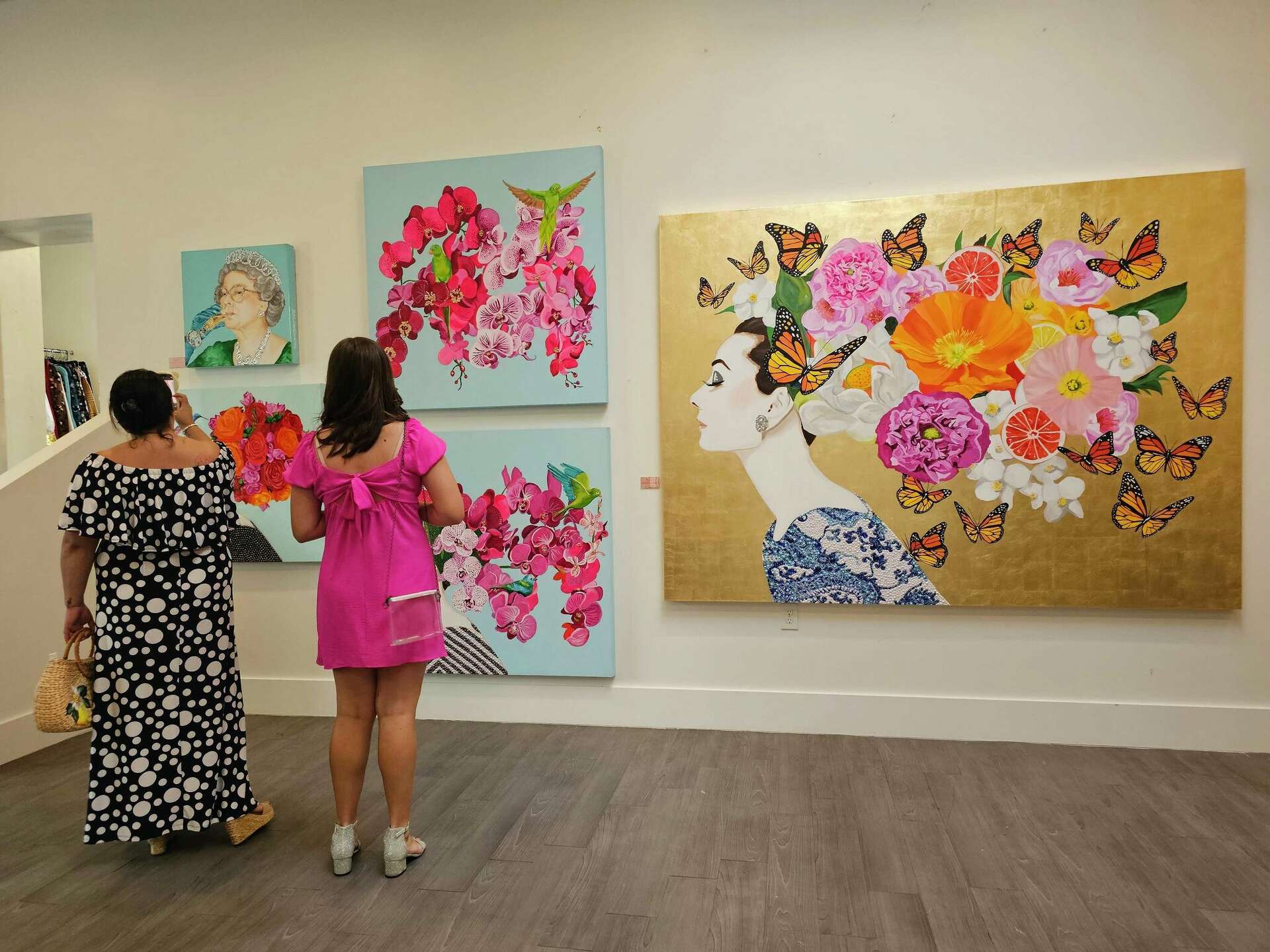 Christian Siriano's CT store transforms into pop art show