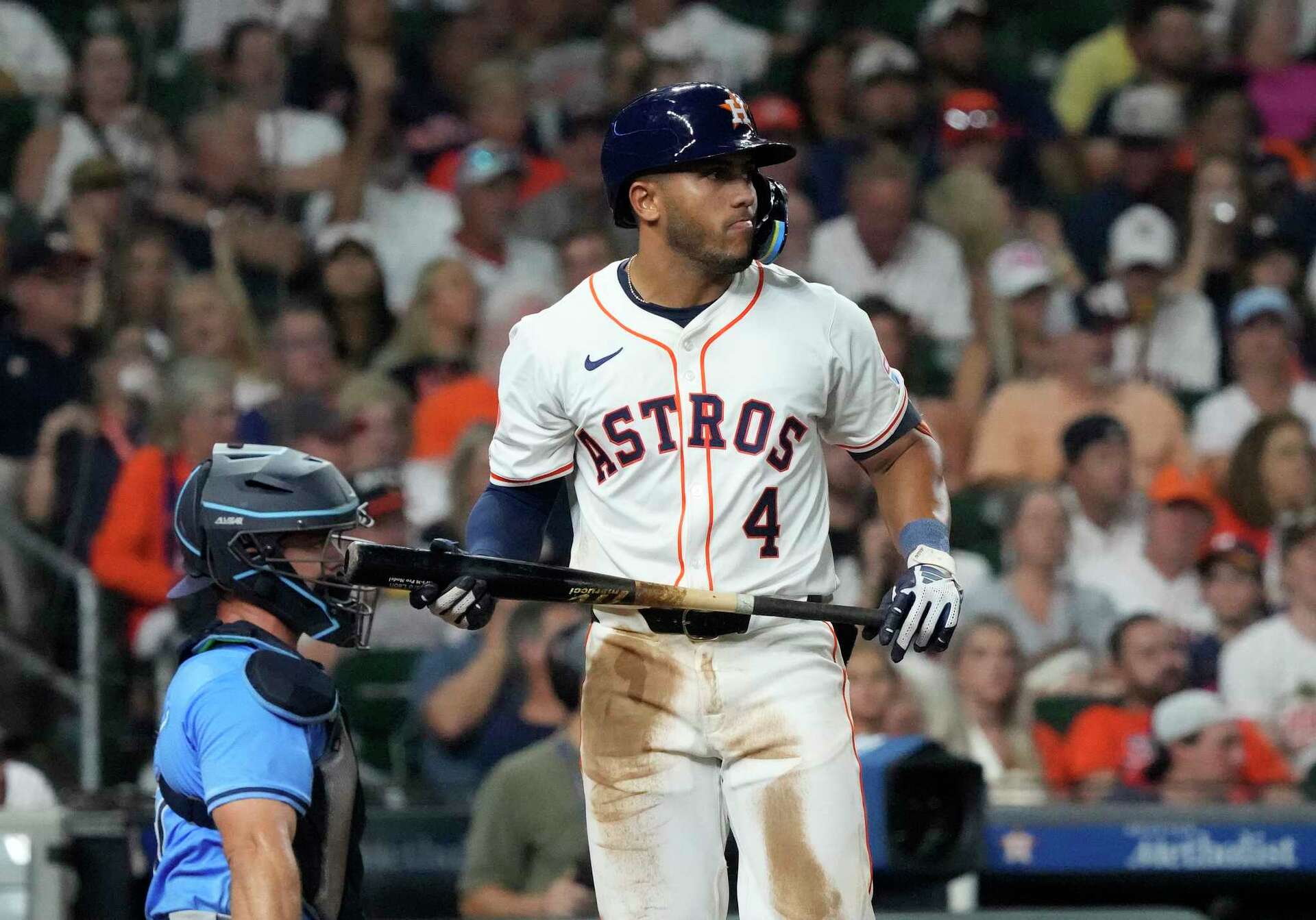 Houston Astros touted prospect Pedro León makes MLB debut