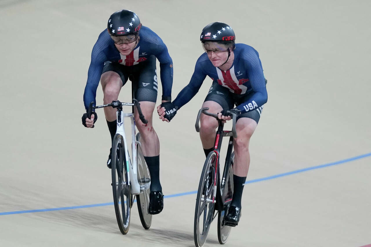 Colby Lange and Grant Koontz of the United States compete in the cycling track men's madison final at the Pan American Games in Santiago, Chile, Friday, Oct. 27, 2023.