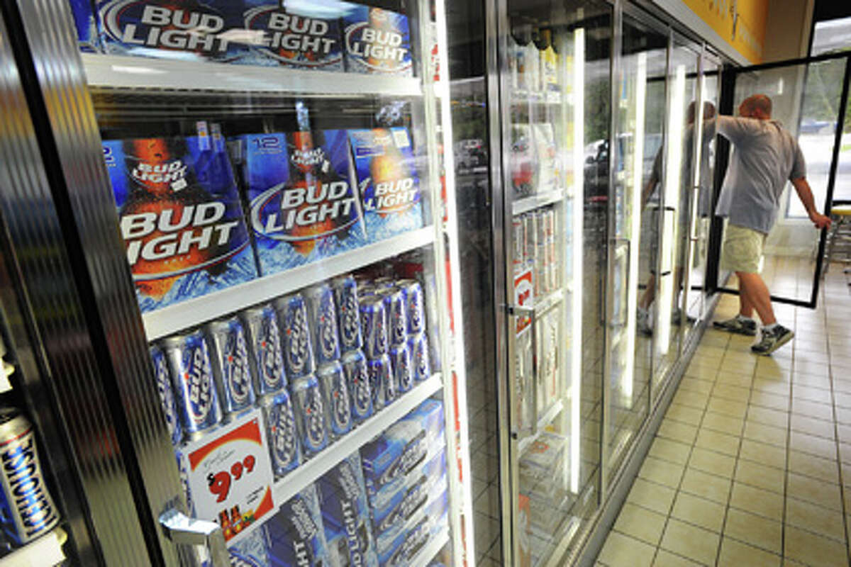Lumberton alcohol sales resume as judge strikes down ban