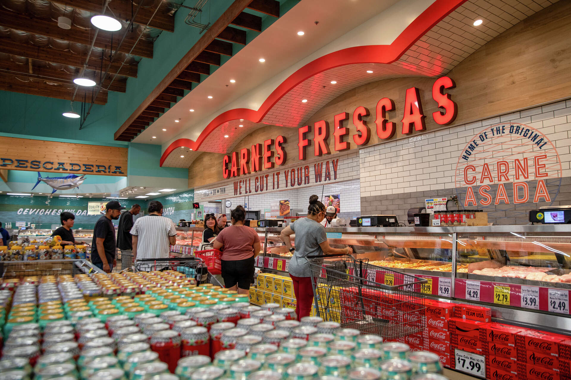 This Calif. Mexican grocery chain's a must, and not just for tortillas