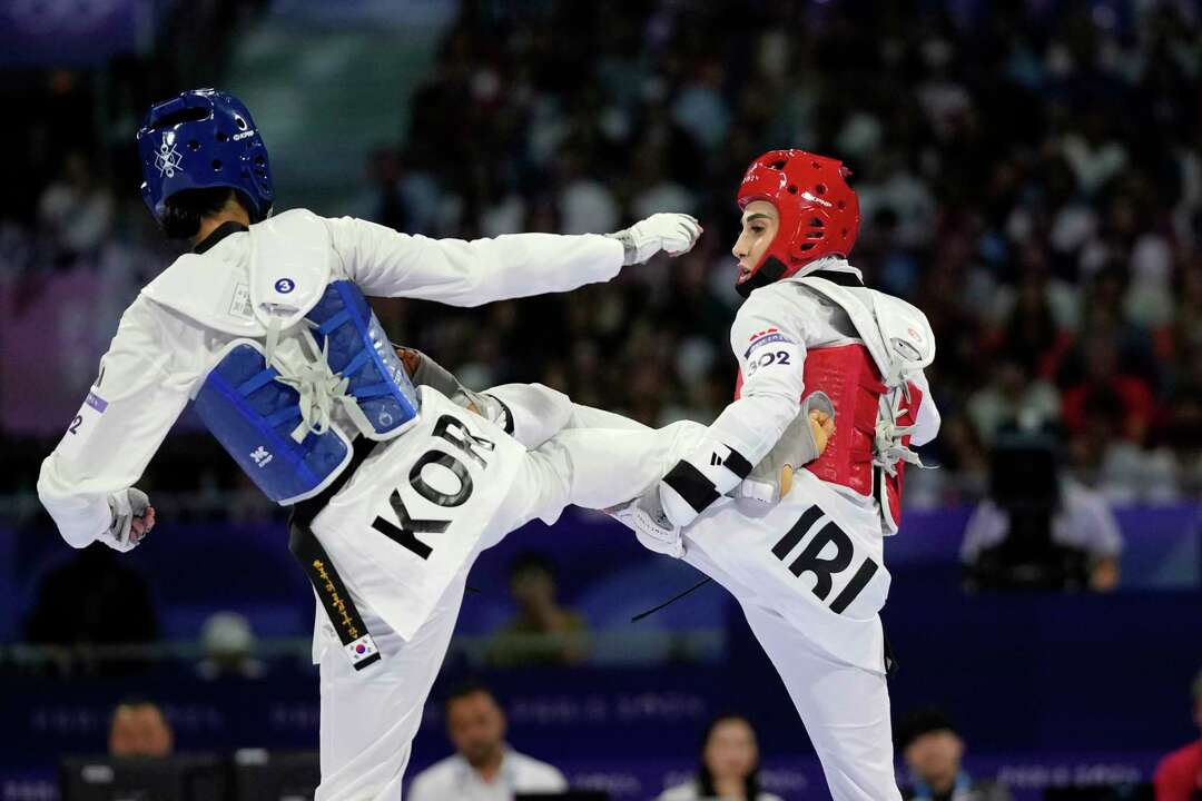 Kim Yujin wins another gold for South Korea, Ulugbek Rashitov secures