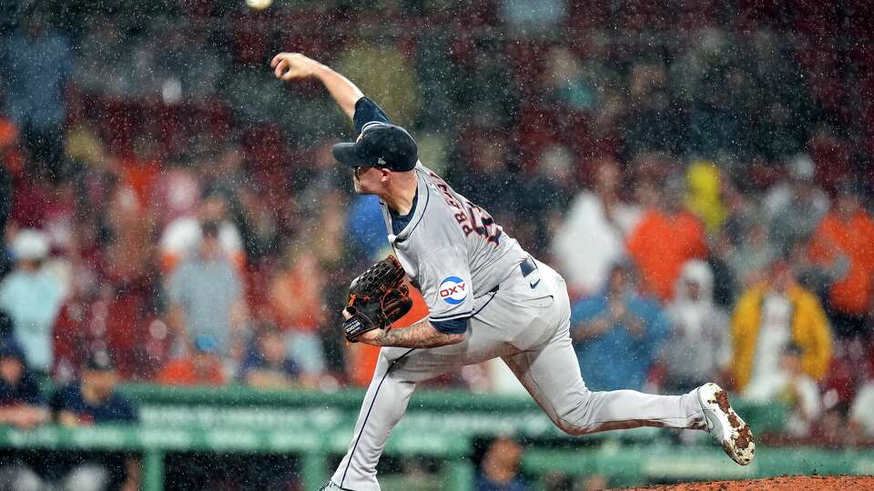 Houston Astros closer Ryan Pressly pitches against the Boston Red Sox during the ninth inning of a baseball game, Friday, Aug. 9, 2024, in Boston. (AP Photo/Michael Dwyer)