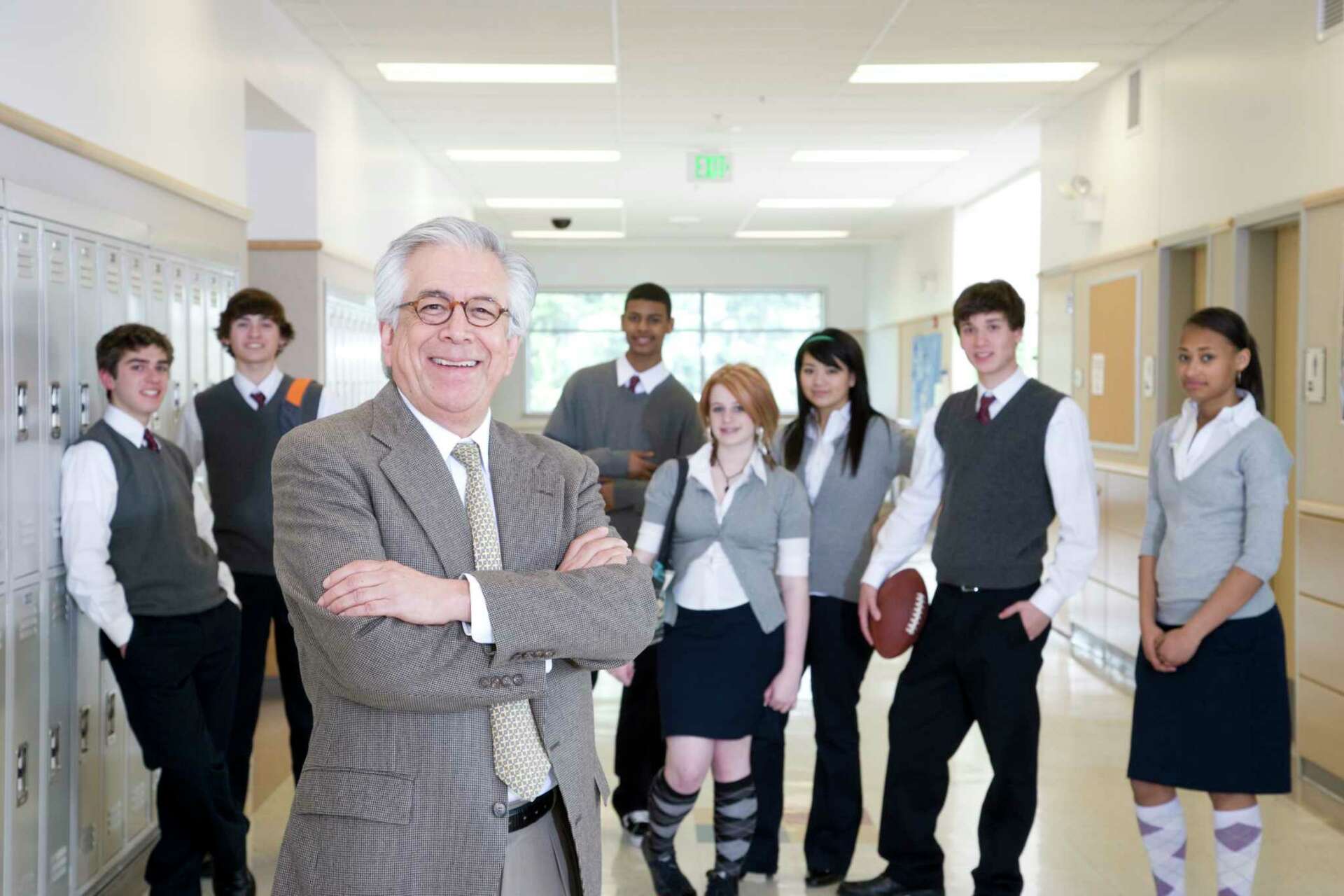 Duties and Responsibilities of School Principals Duties and Responsibilities of School Principals