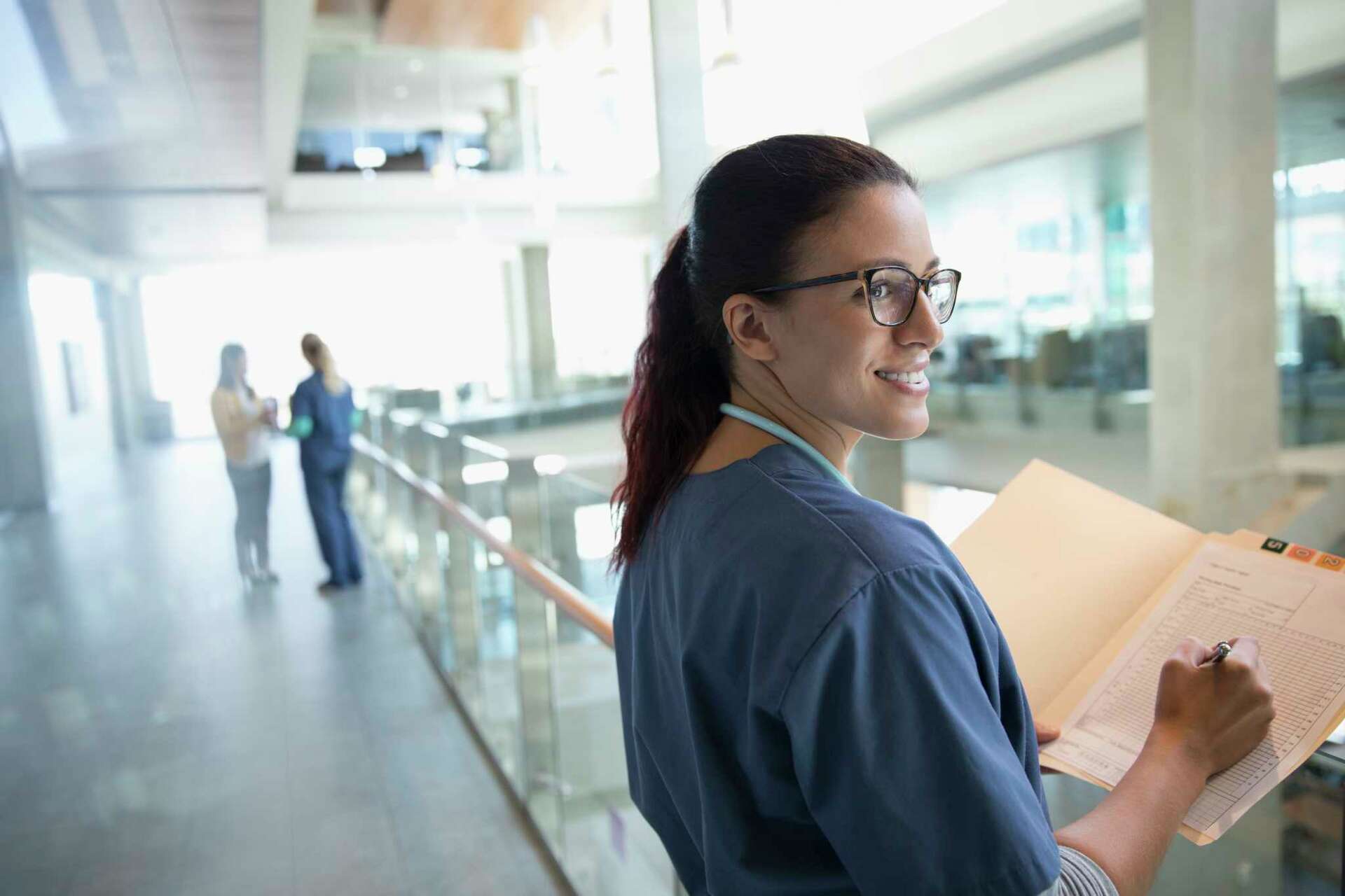 How Much Does A Nurse Assistant Get Paid An Hour