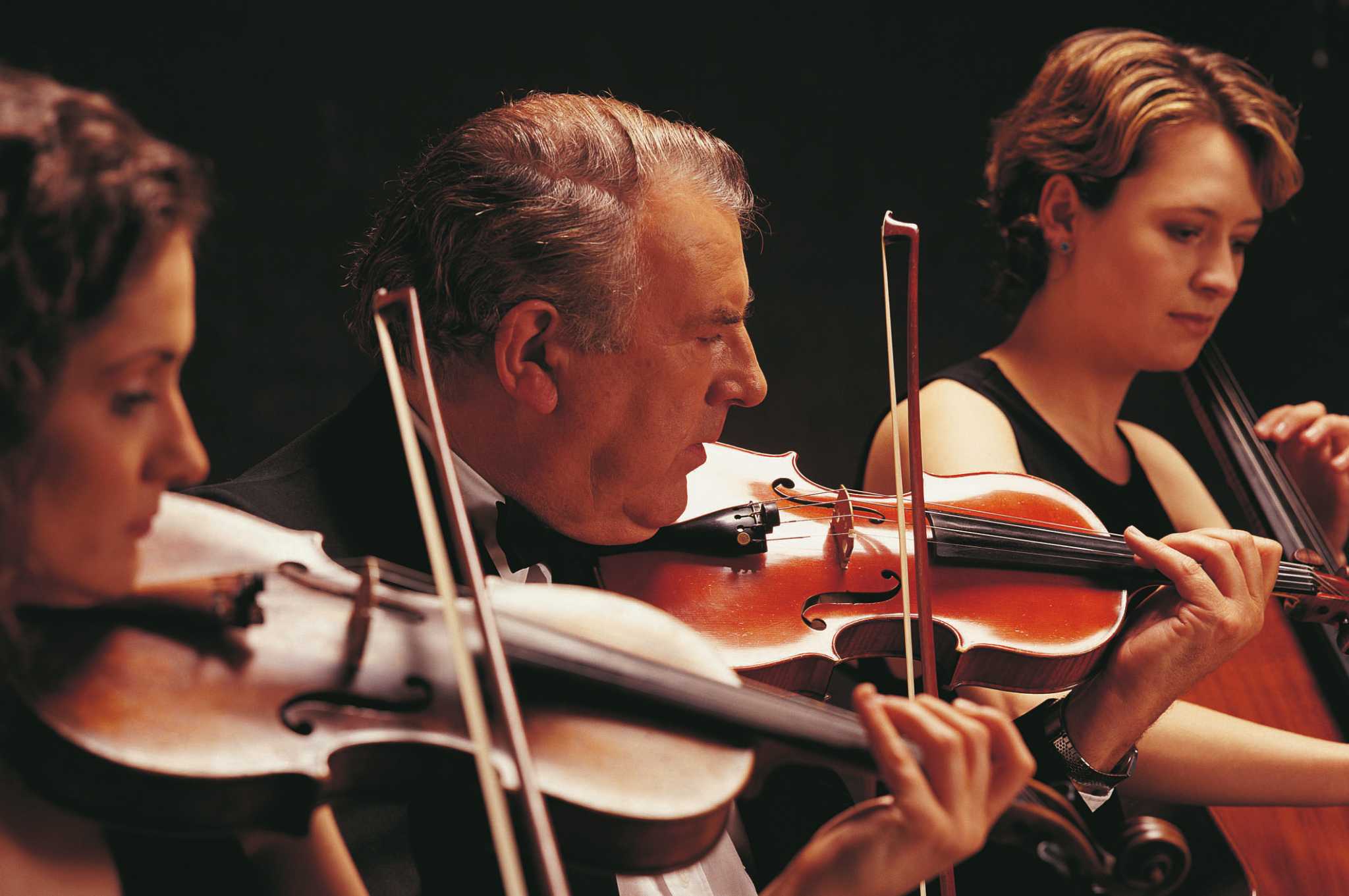 How Much Does a Concert Violinist Make?