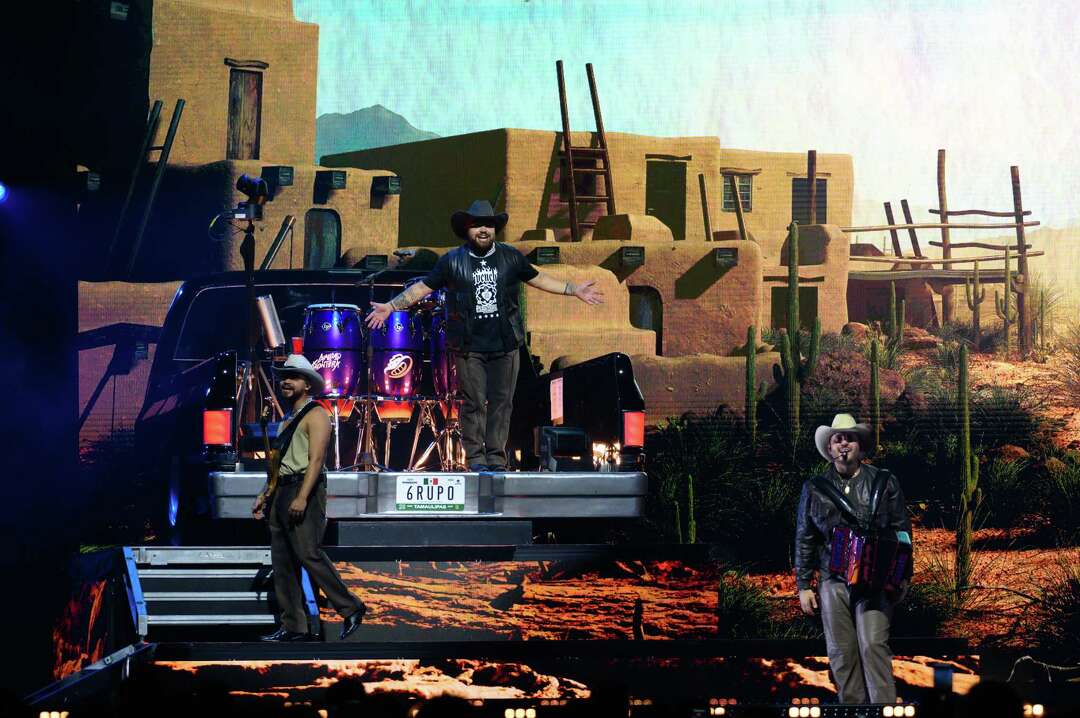 Grupo Frontera brings Jugando A Que No Pasa Nada Tour to Houston