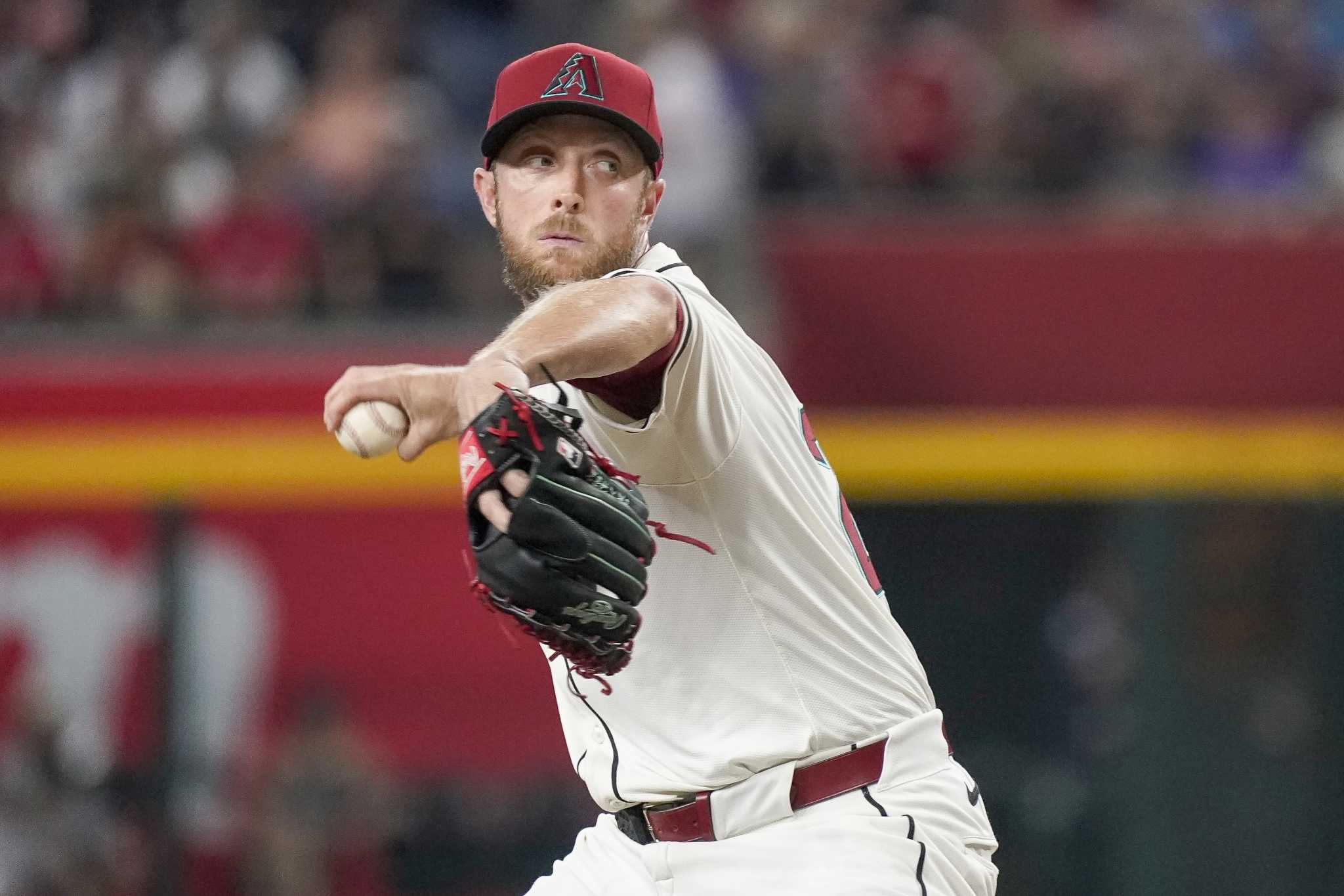 Merrill Kelly returns strong to the mound, D-backs stay hot with 12-5 win over the Phillies