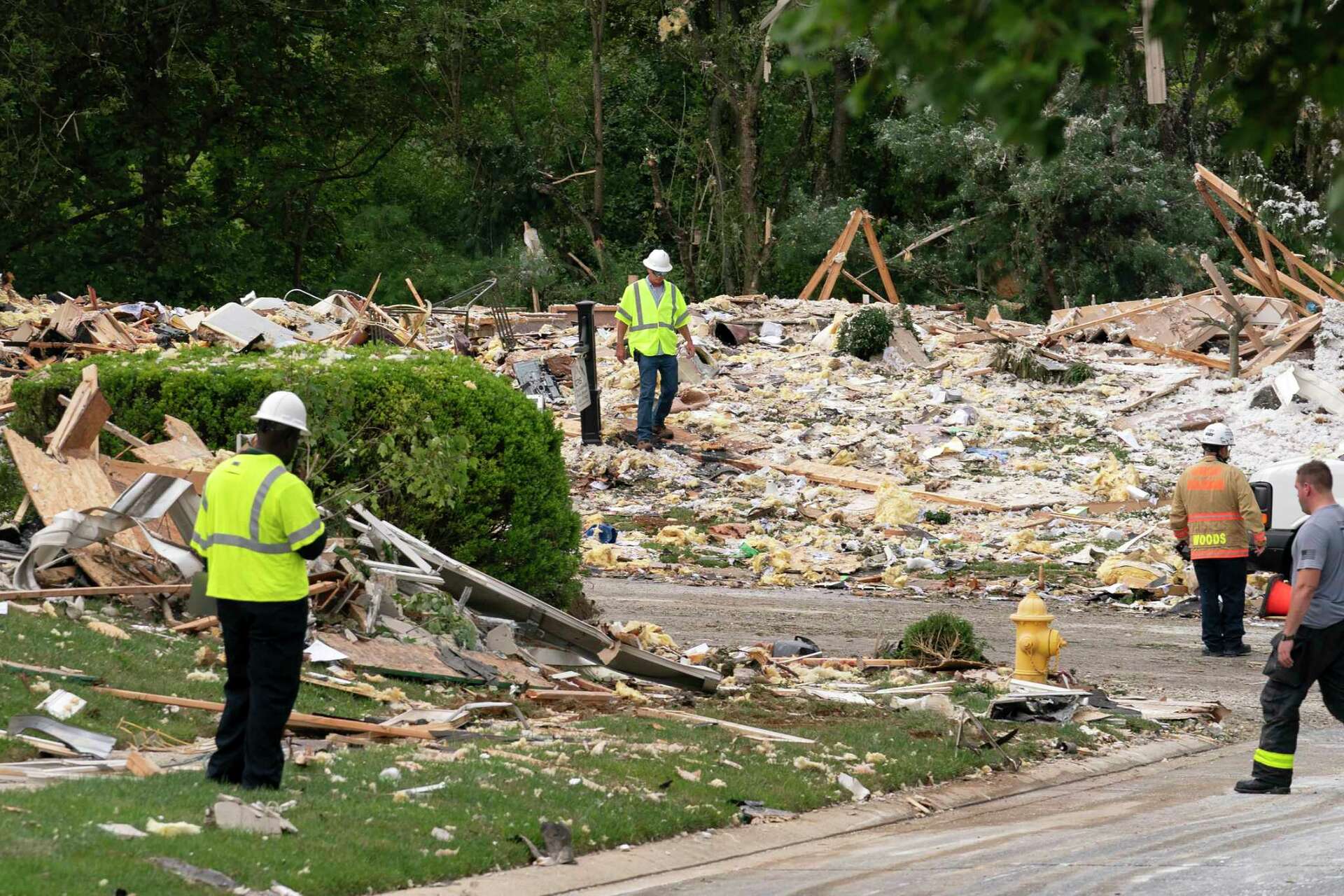 Estalla casa en Maryland tras posible fuga de gas; hay 2 muertos y 12  familias desplazadas