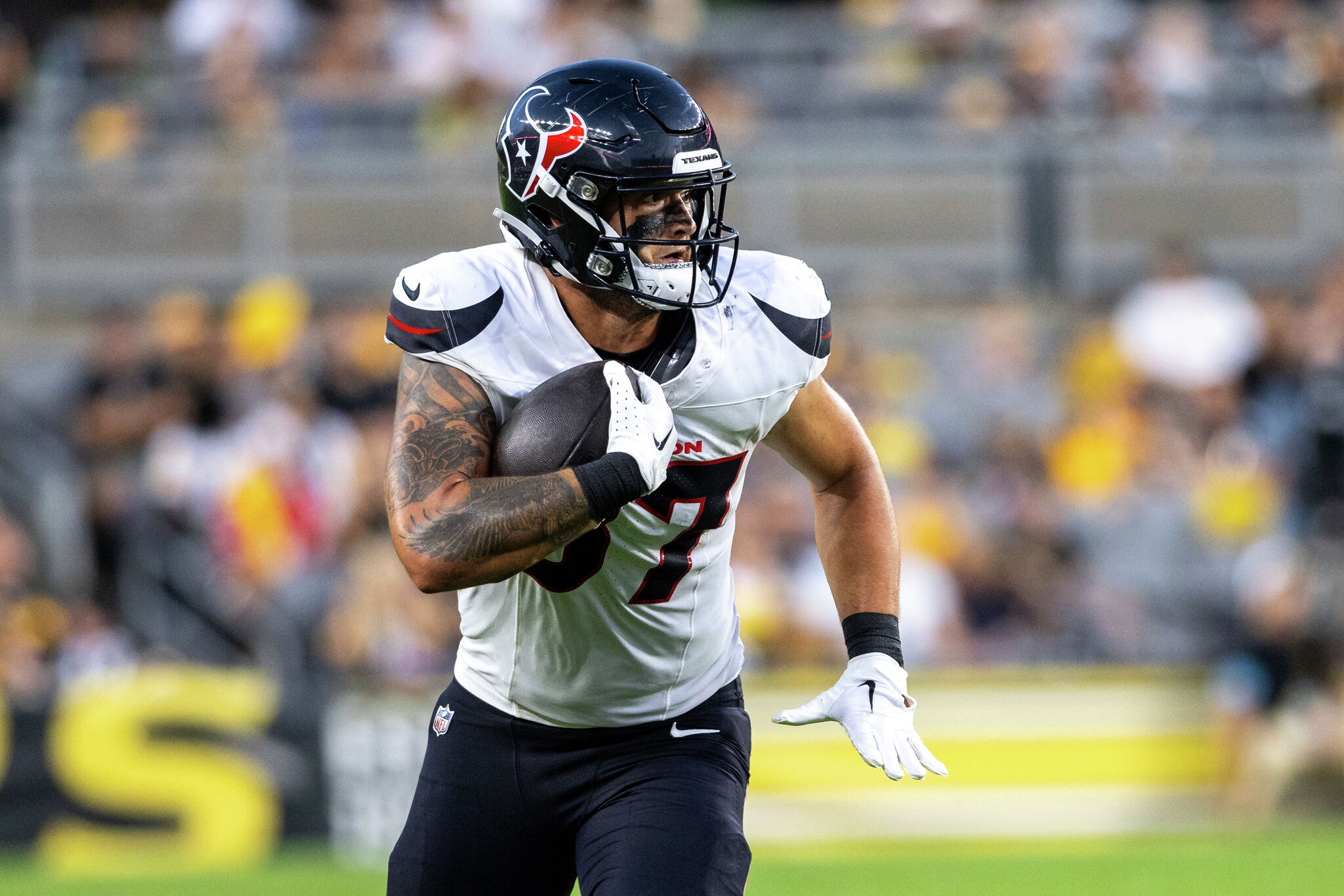 Rookie Cade Stover is biggest riser of Texans’ preseason