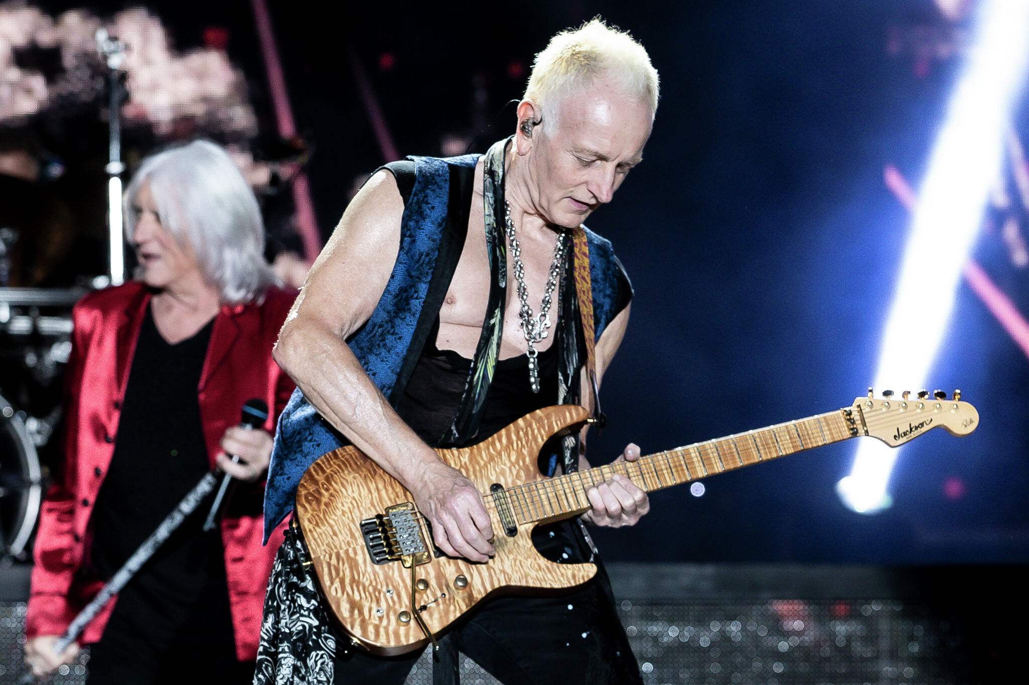 Def Leppard's rocket ride continues with Alamodome concert