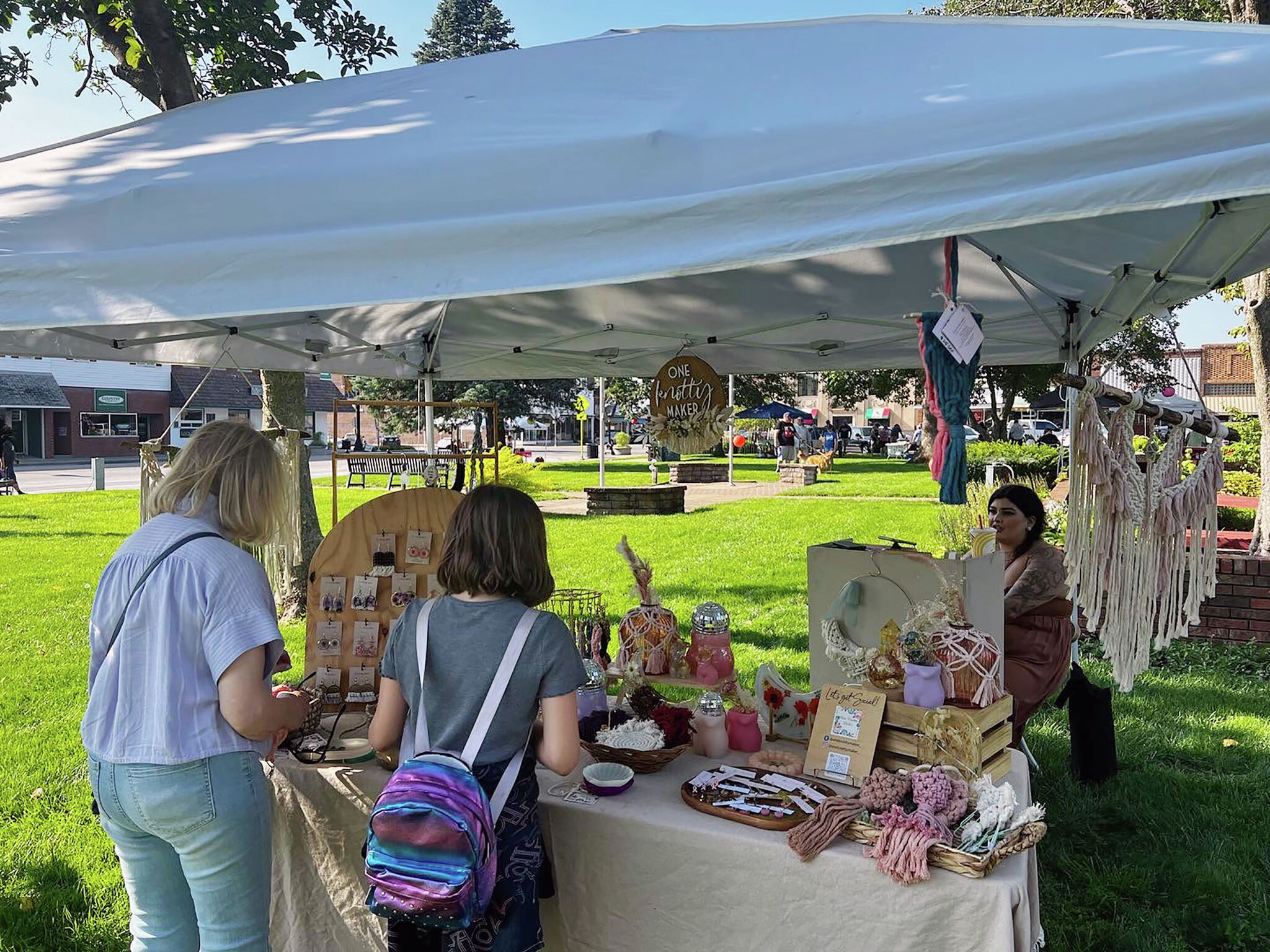 The Hub’s night market enlivens Rushville Square in downtown