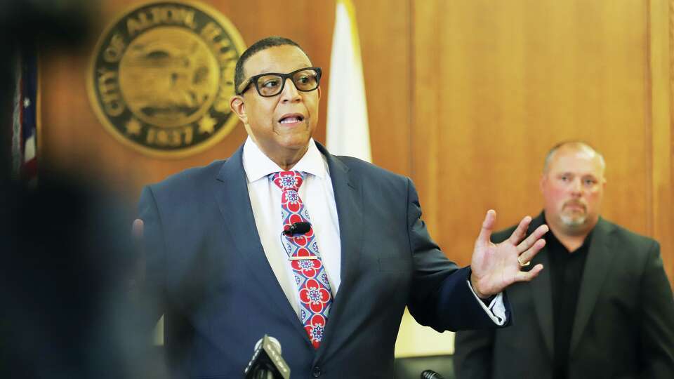 Mayor David Goins balancing confidence and caution in re-election bid