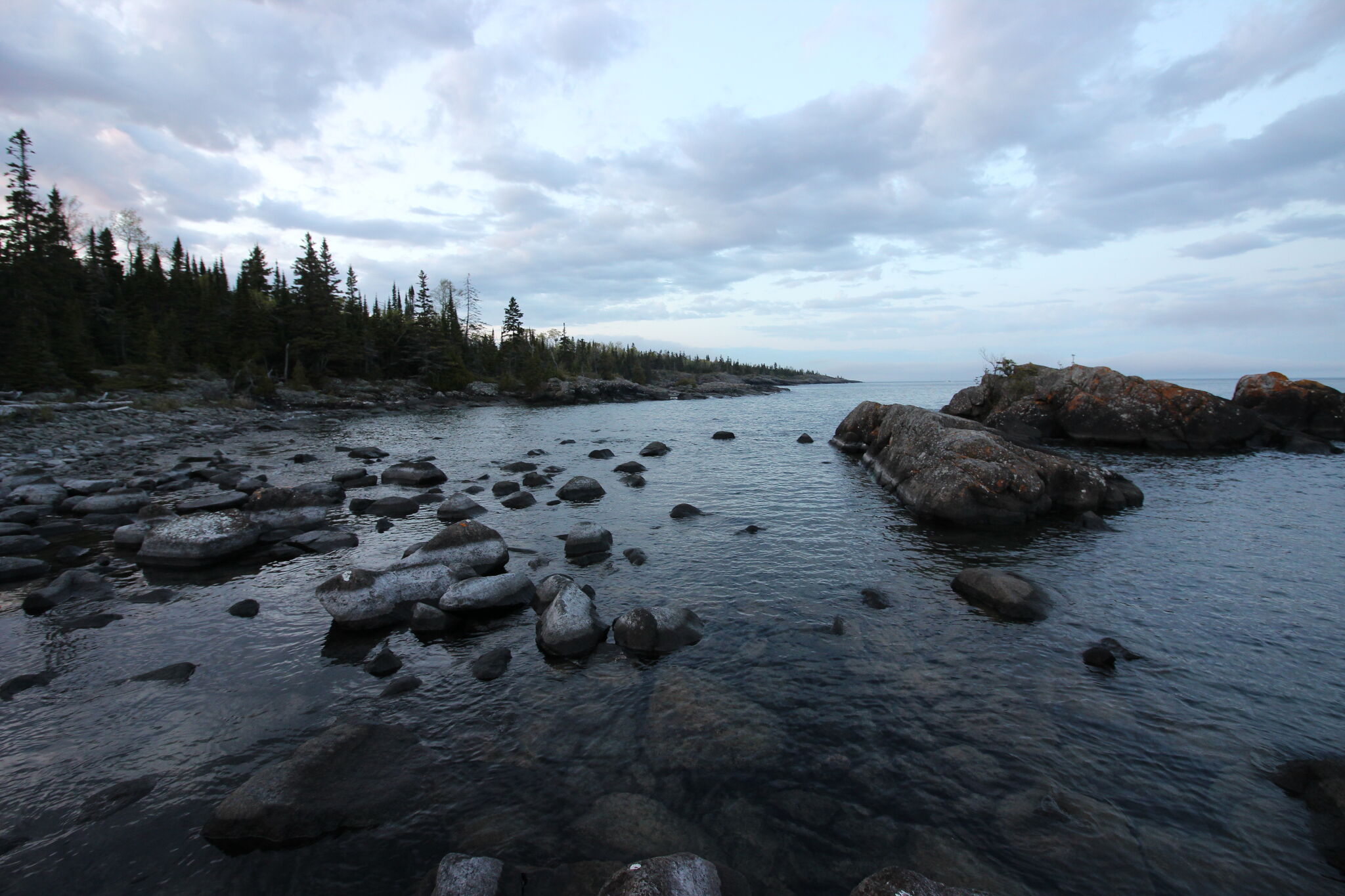 37-year-old backpacker from Michigan dies while hiking in Isle Royale National Park