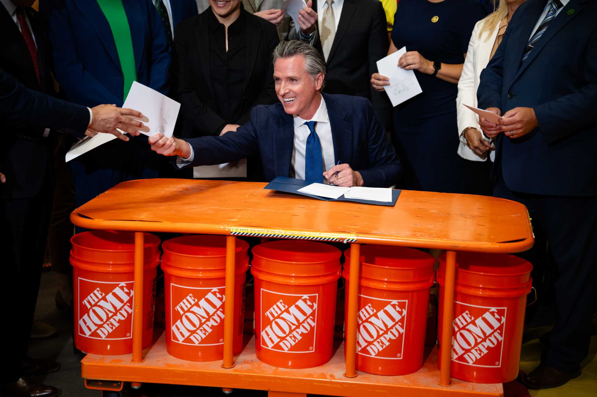 Gavin Newsom signs retail theft bills as Prop 36 fight heats up
