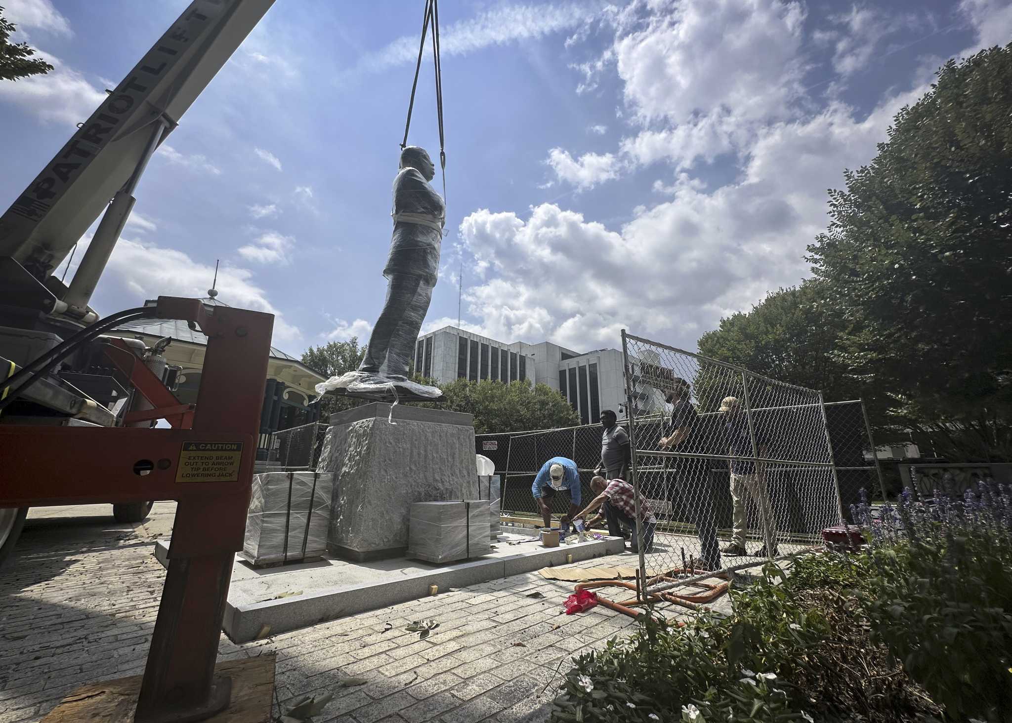 John Lewis Statue Replaces Confederate Monument in Georgia