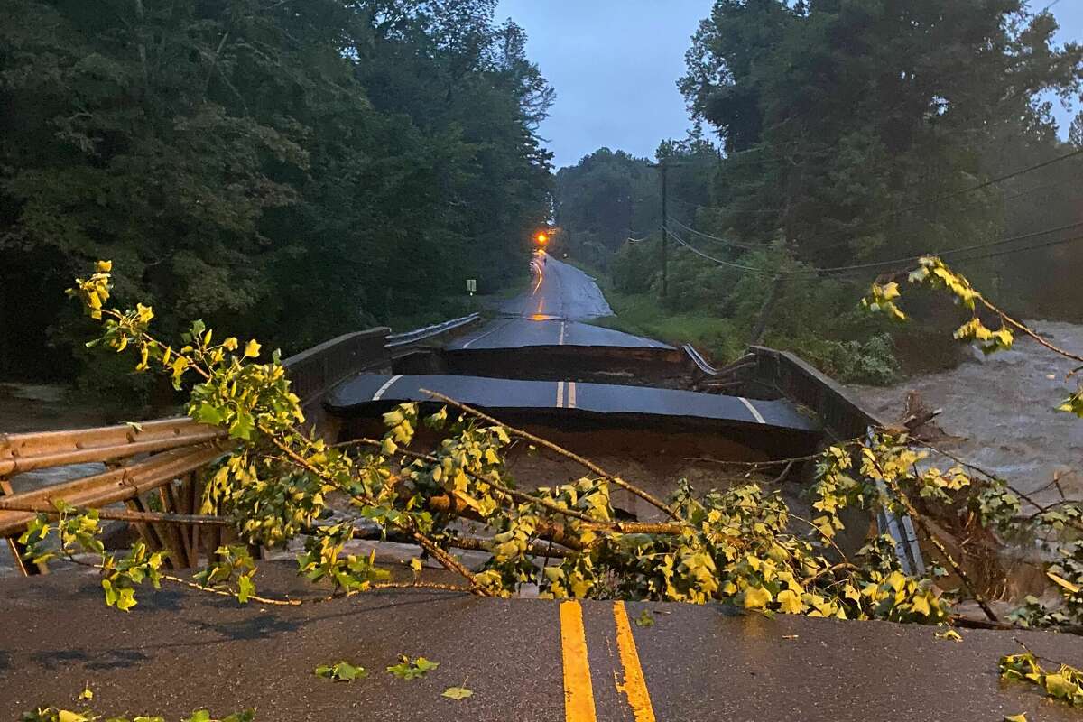 Flash flooding strikes southwestern CT amid thunderstorms Sunday