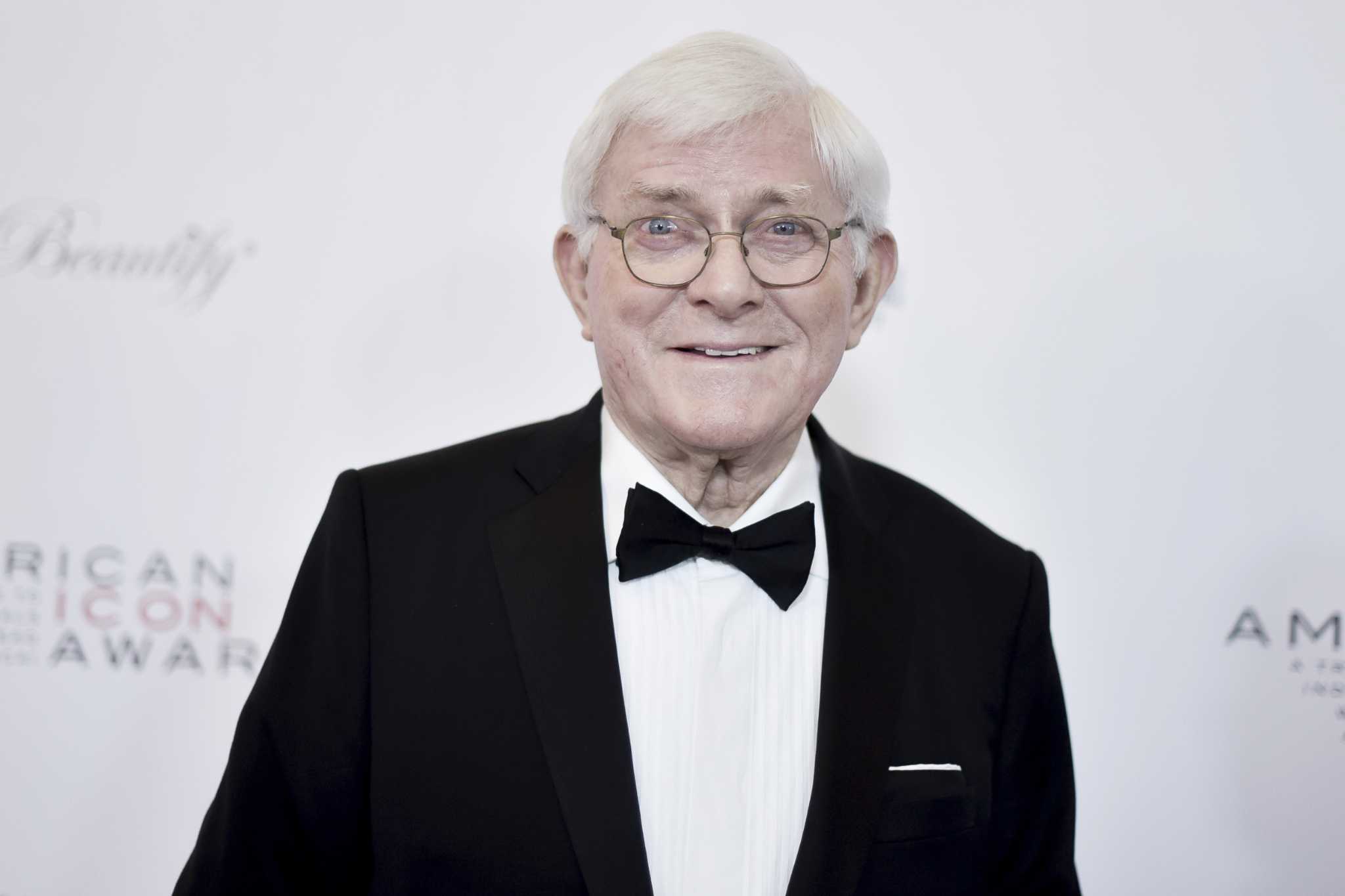 Phil Donahue, Iconic TV Host, Dies at 88