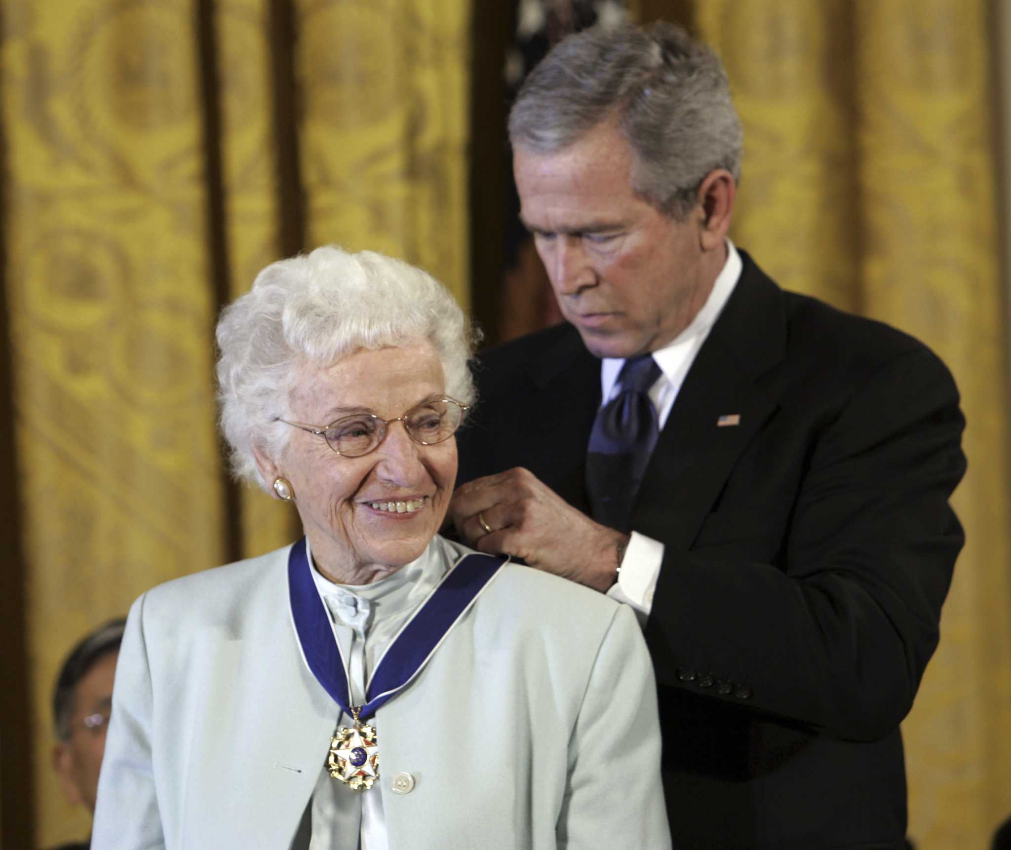 Ruth Johnson Colvin, founder of Literacy Volunteers of America, has died at the age of 107