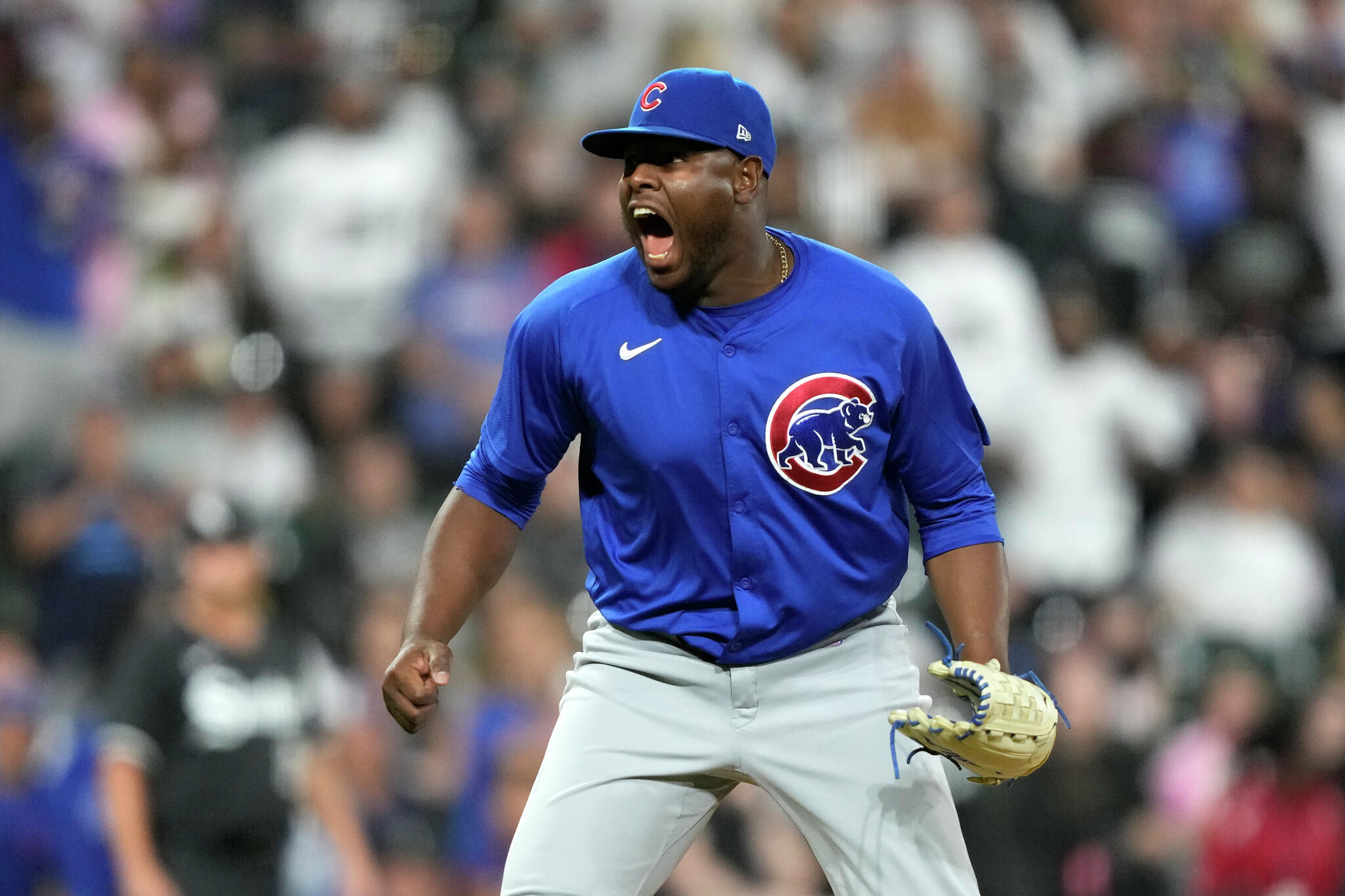 Cubs release former Astros relief pitcher Héctor Neris