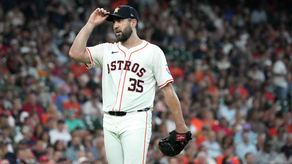 Houston Astros starting pitcher Justin Verlander (35) during the second inning of an MLB baseball game at Minute Maid Park on Wednesday, Aug. 21, 2024, in Houston.