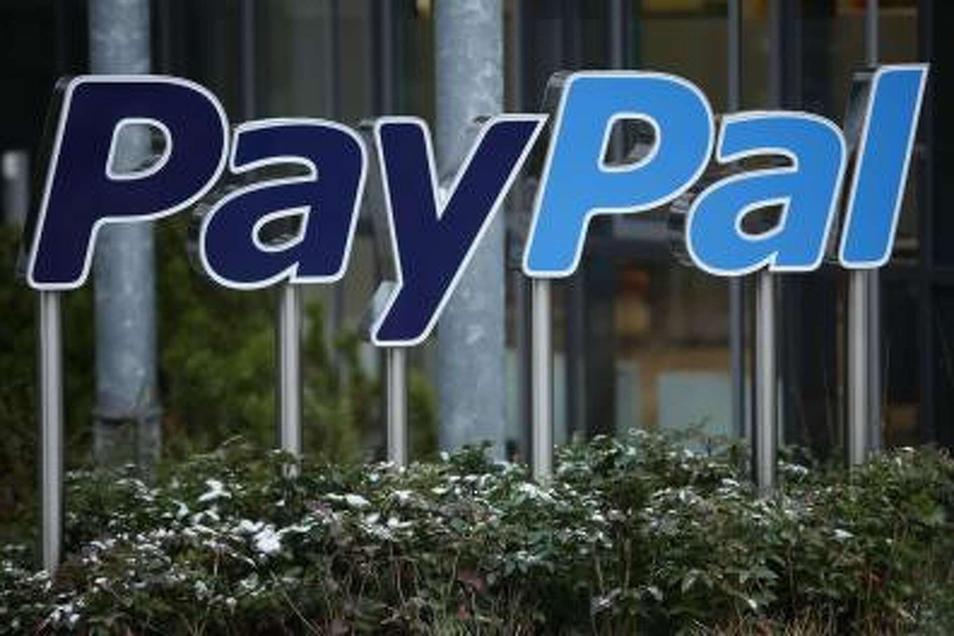 does paypal send mail to address