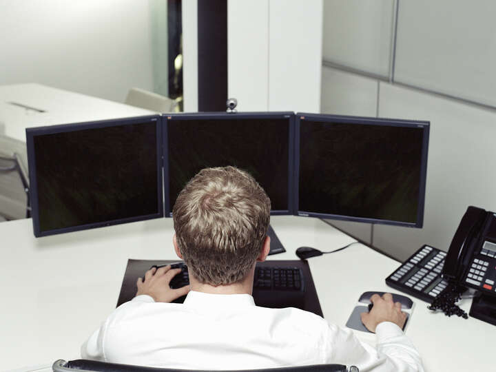 how to change screen settings on samsung monitor