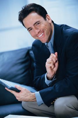 How to Connect an iPad to Comcast Email