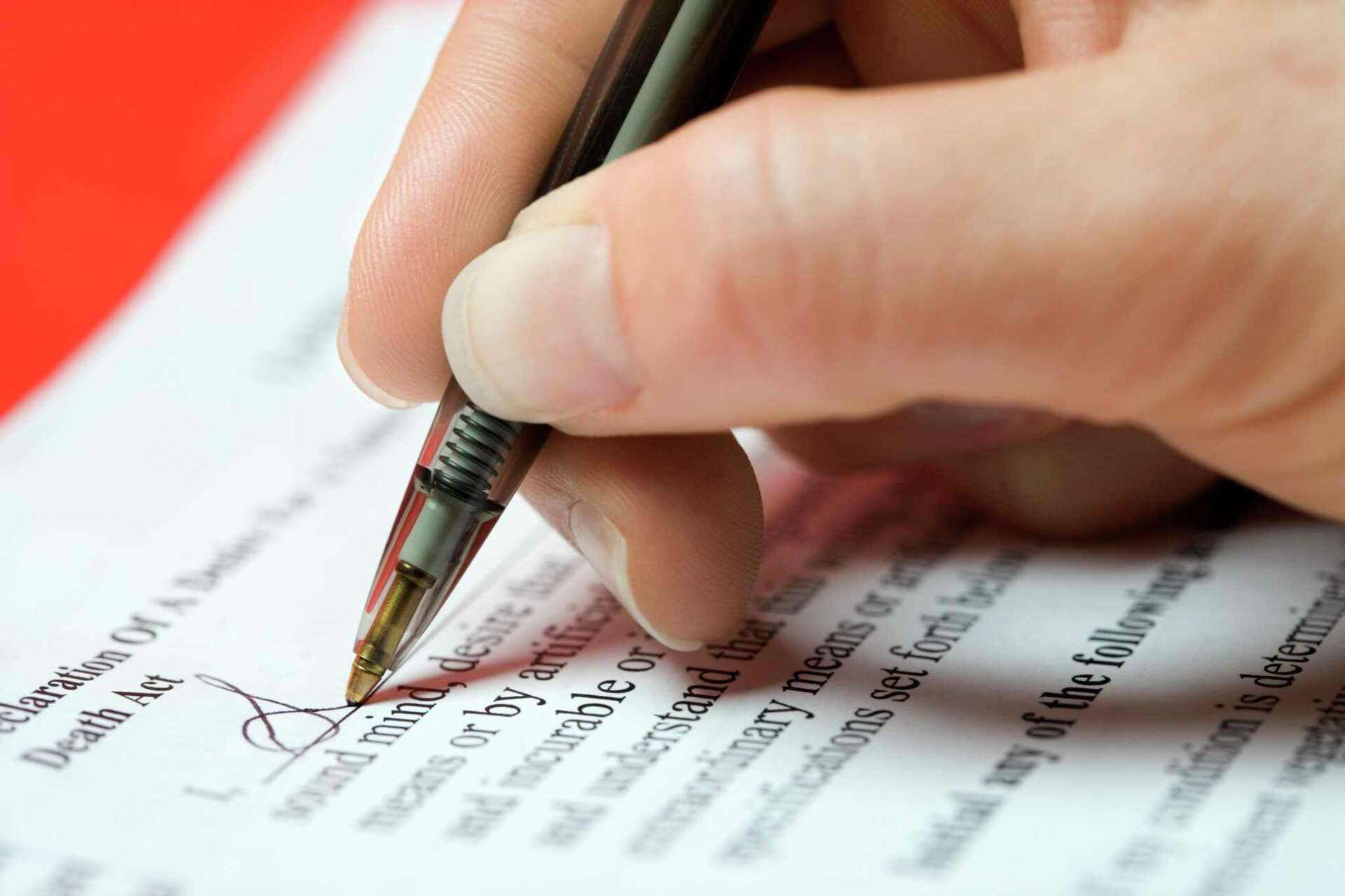 Why File a Fictitious Business Name Statement in a Newspaper?