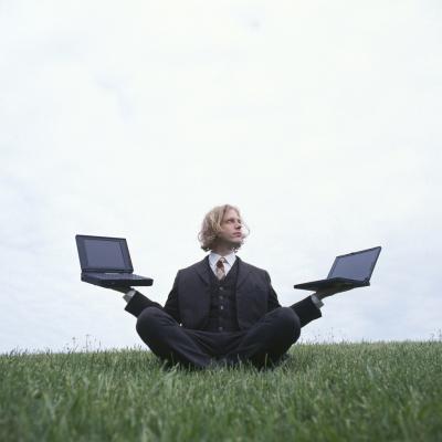 How to Compare & Contrast the Mac and PC