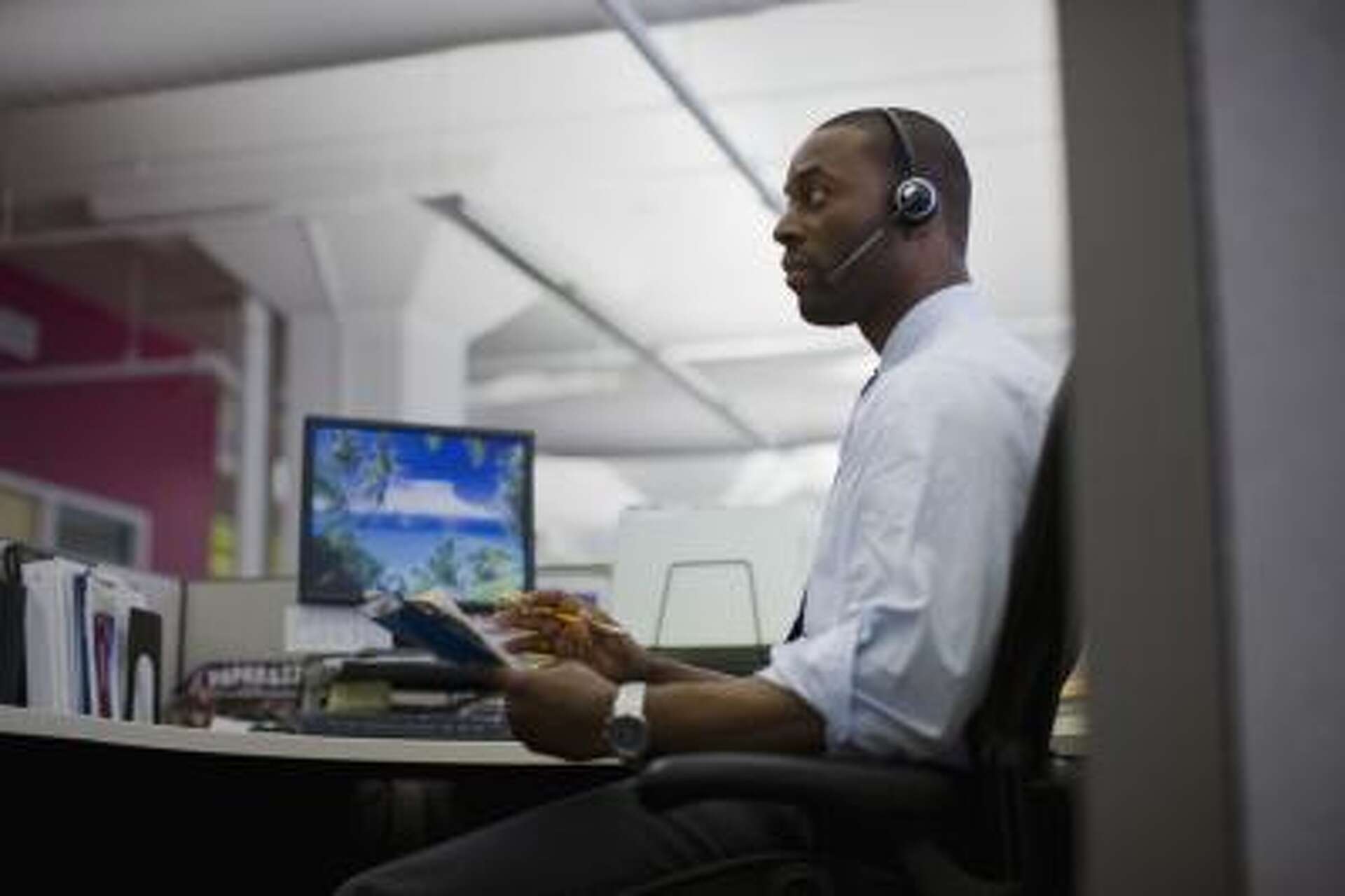 How to View a DAT File