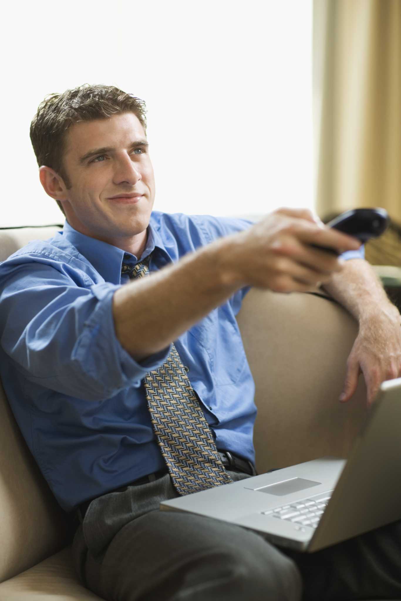 Devices for Browsing the Internet From a TV