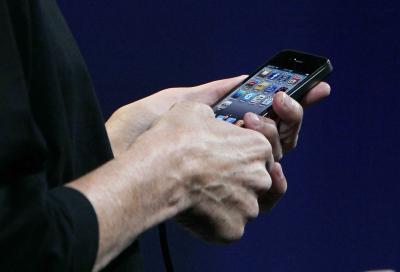 How to Troubleshoot an iPhone Not Vibrating When it Rings
