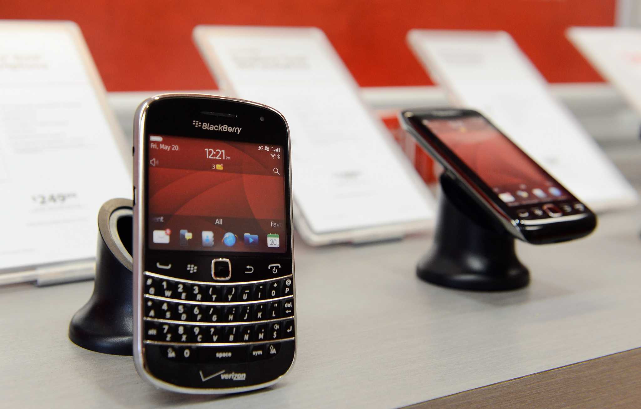 how to send a text via email to verizon phone