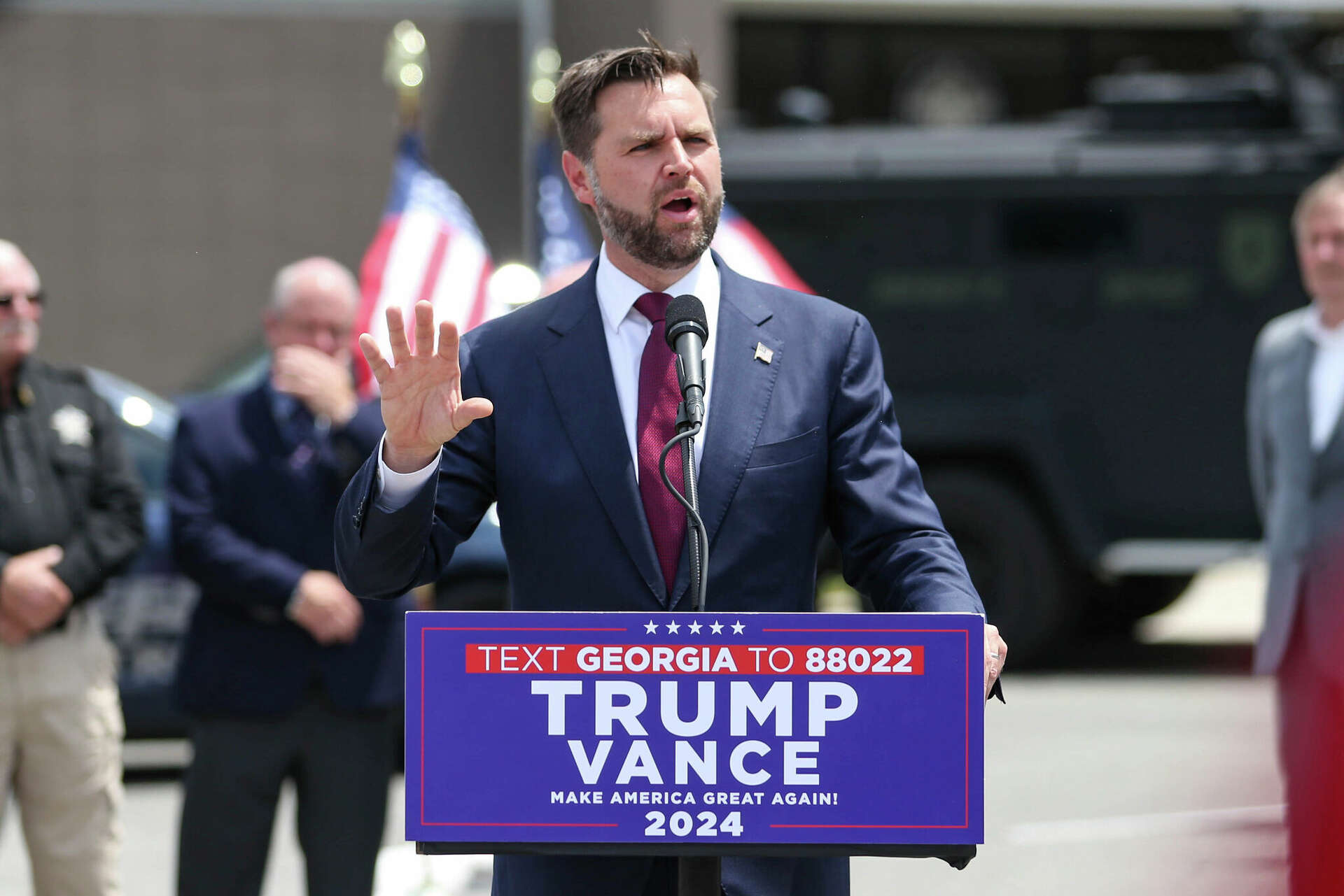 Jd vance got his start at yale now he calls professors the enemy 