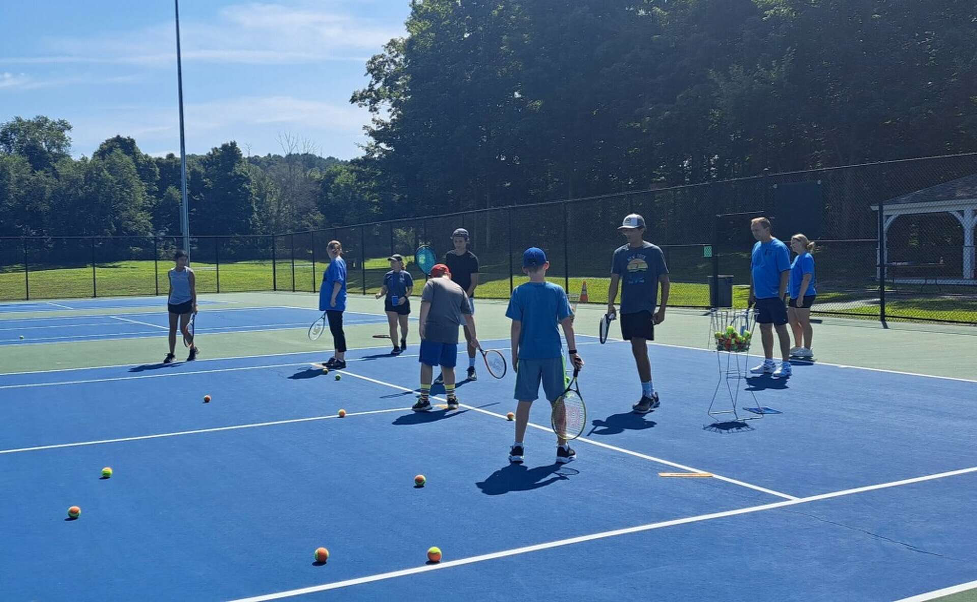 Ellington Racquet Club to offer tennis program for kids with autism