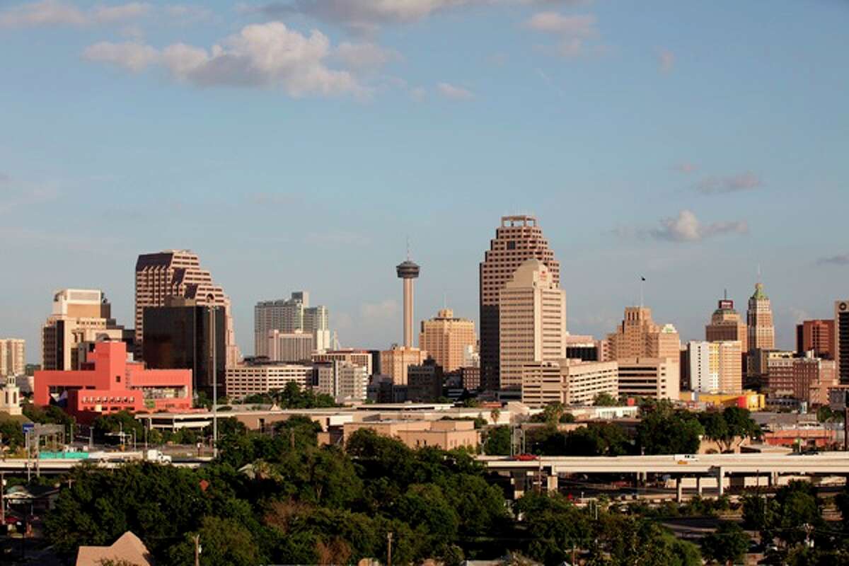 San Antonio is one of only three large metropolitan areas in the U.S. that saw personal incomes and net earnings grow in 2009.