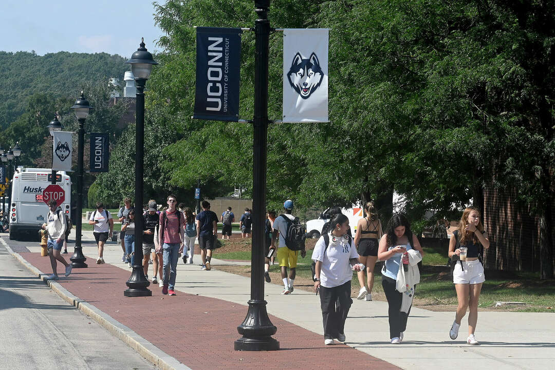 UConn sees highest number of applicants for Storrs, regional campuses