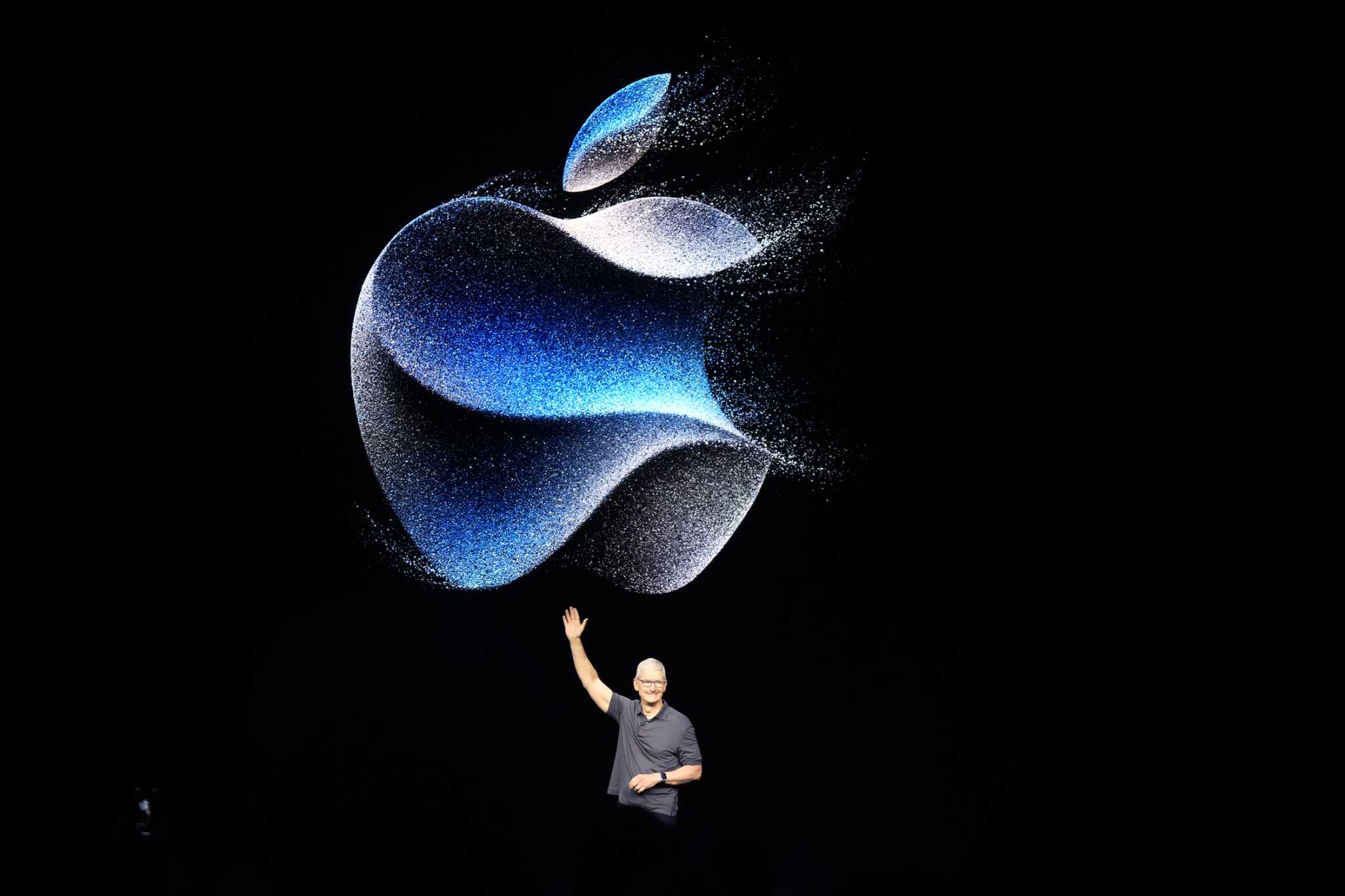 Apple announces rare wave of layoffs