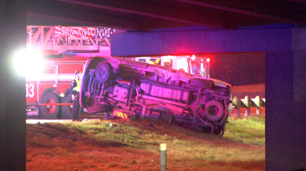 1 dead, 2 injured in rollover crash on Highway 90 on Westside