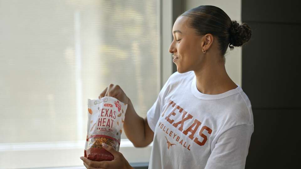 H-E-B announced its first deal with a college athlete — Texas volleyball player Madisen Skinner — as part of the NCAA’s NIL rules.