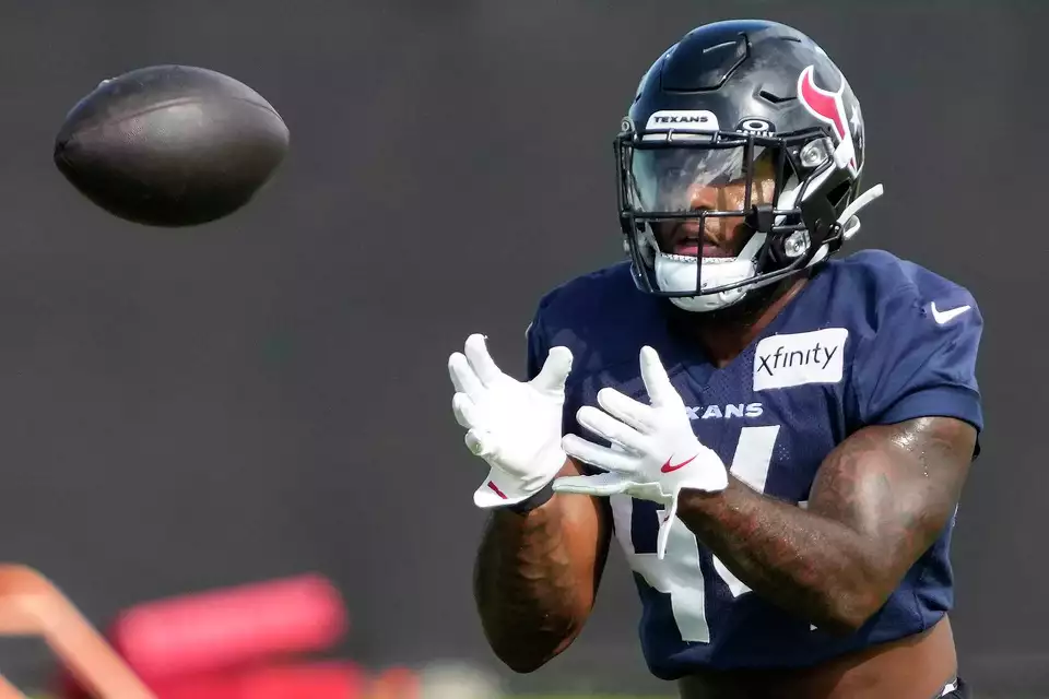 Texans RB British Brooks had 'dark times.' Now he's an example for aspiring NFL hopefuls