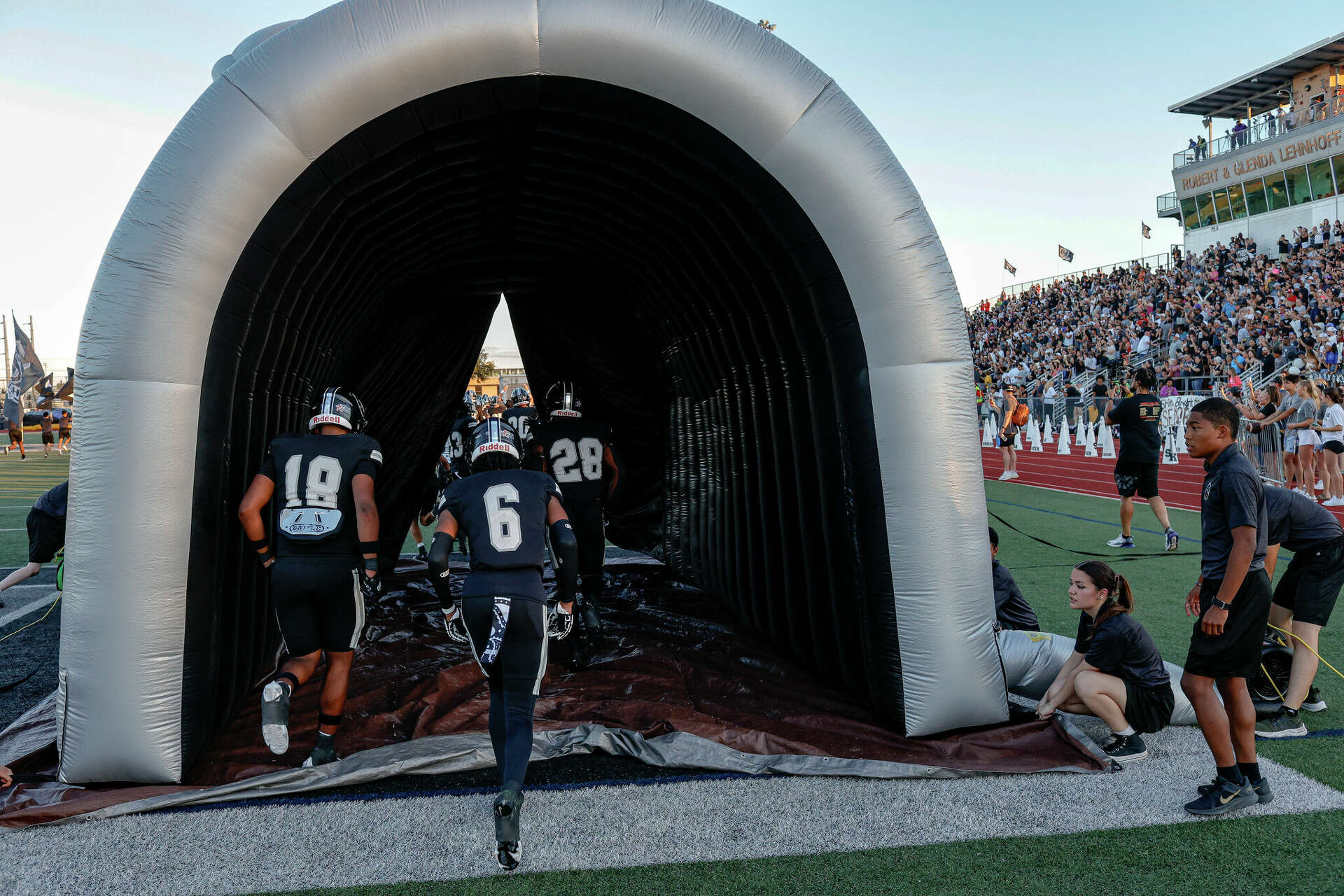 Steele football dominates Liberty Hill to open season