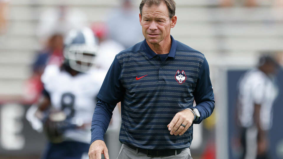 UConn's Jim Mora focused on transfer portal, Fenway Bowl preparation