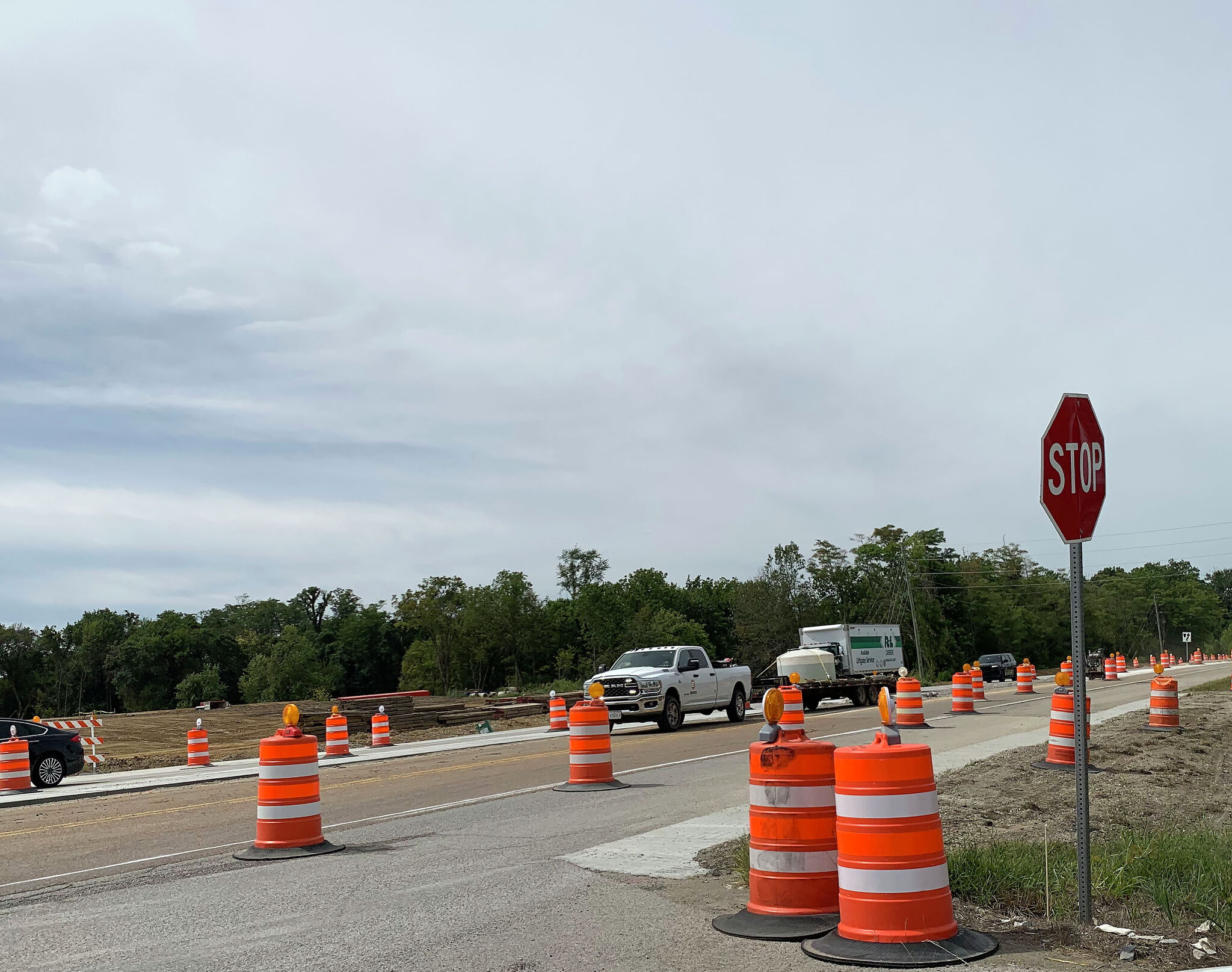 Work continues on Illinois Route 143 in Edwardsville