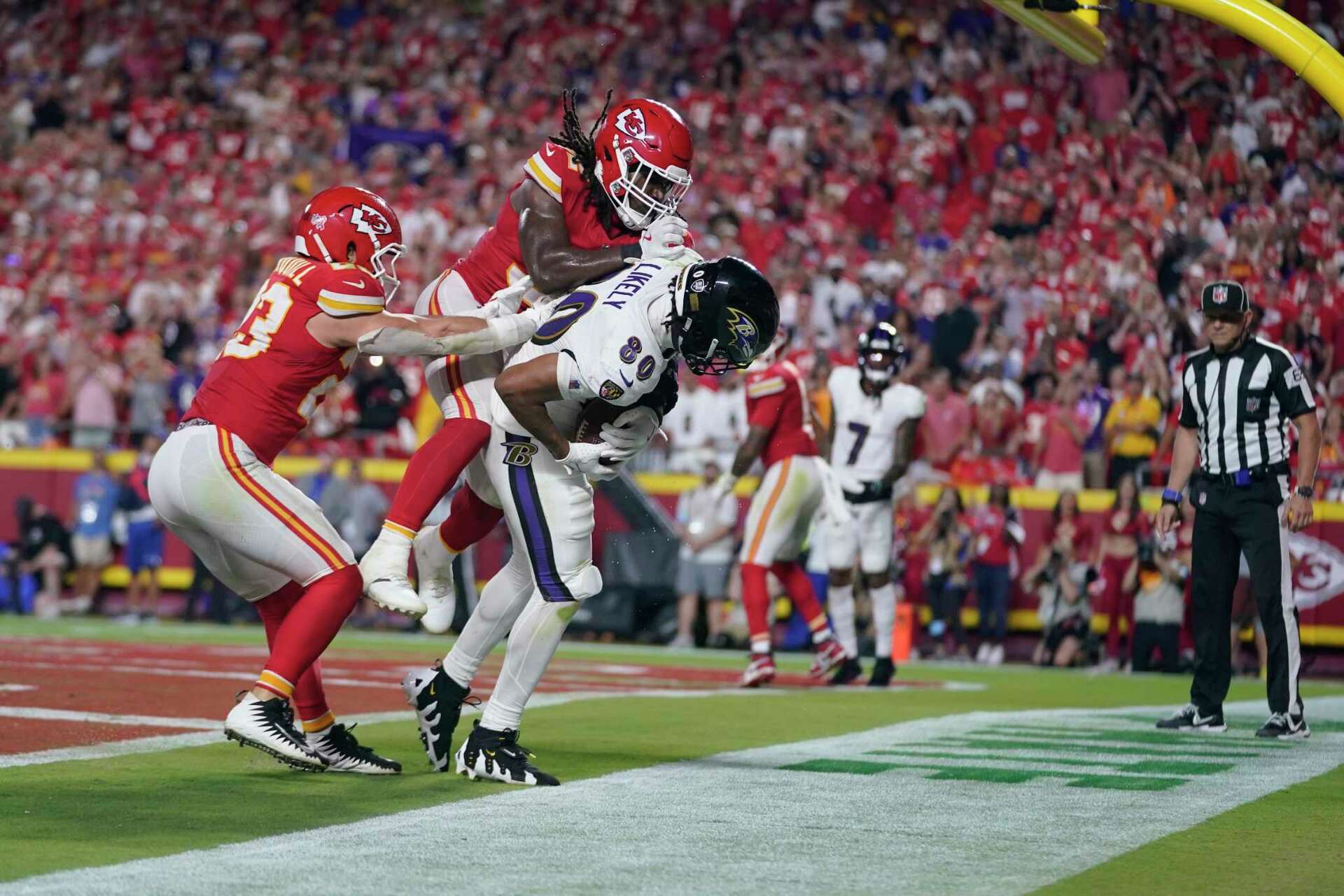 NFL Kickoff record 28.9 million viewers watch Kansas City hold off