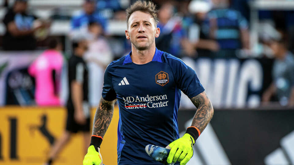 Steve Clark #12 of Houston Dynamo warms up before a game between San Jose Earthquakes and Houston Dynamo FC at PayPal Park on July 17, 2024 in San Jose, California. (Photo by Lyndsay Radnedge/ISI Photos/Getty Images)