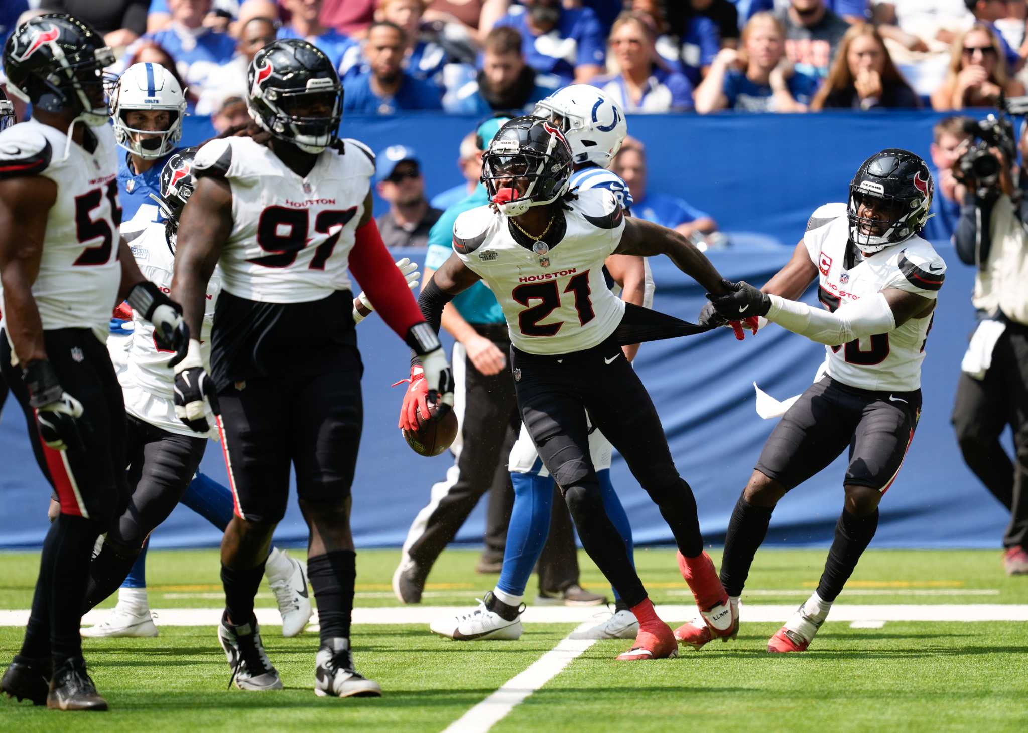 Houston Texans: Calen Bullock's first interception no surprise